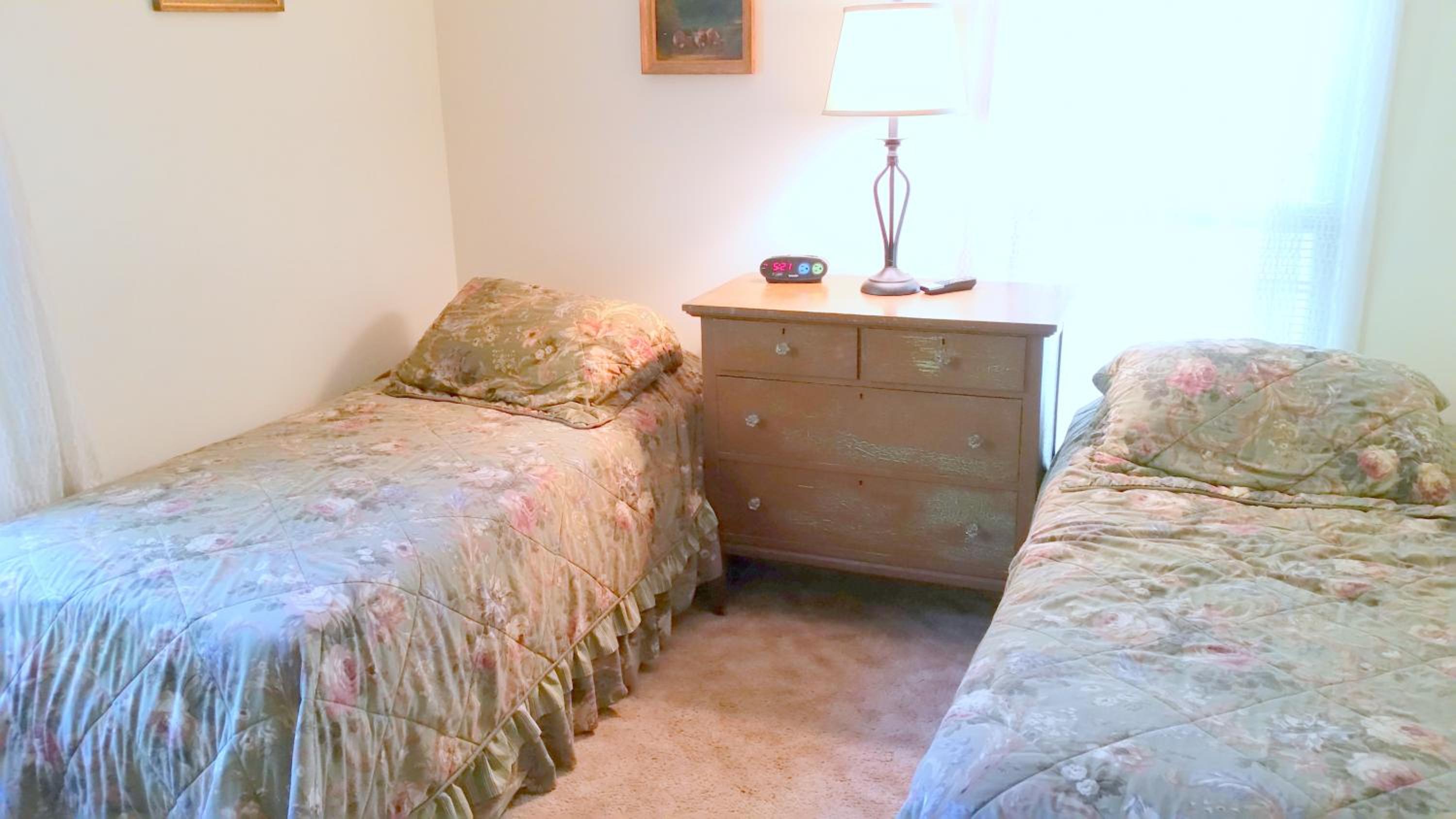 Standard Double Room with Shared Bathroom photo 1