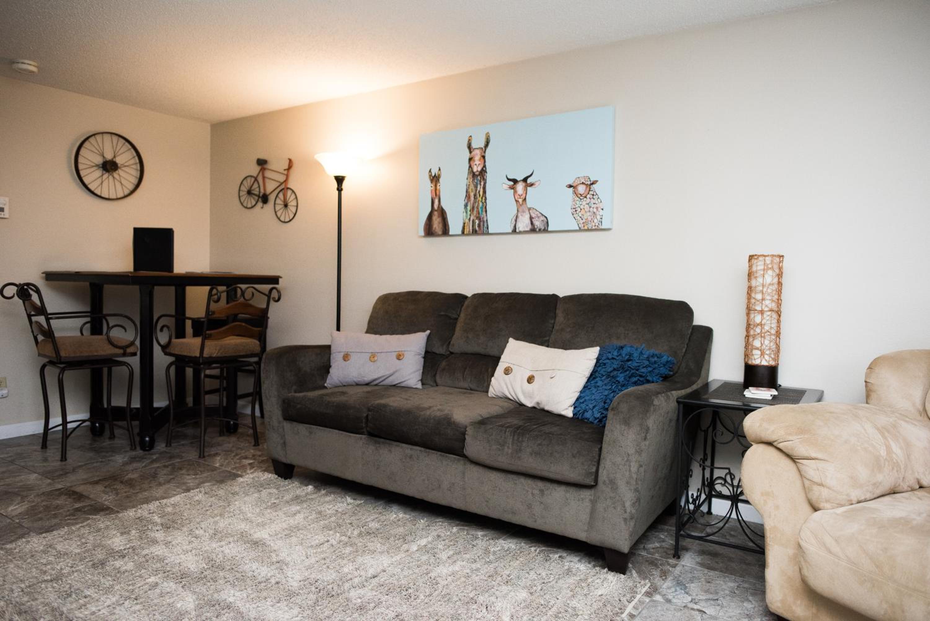 One Bedroom - Gardenside photo 2