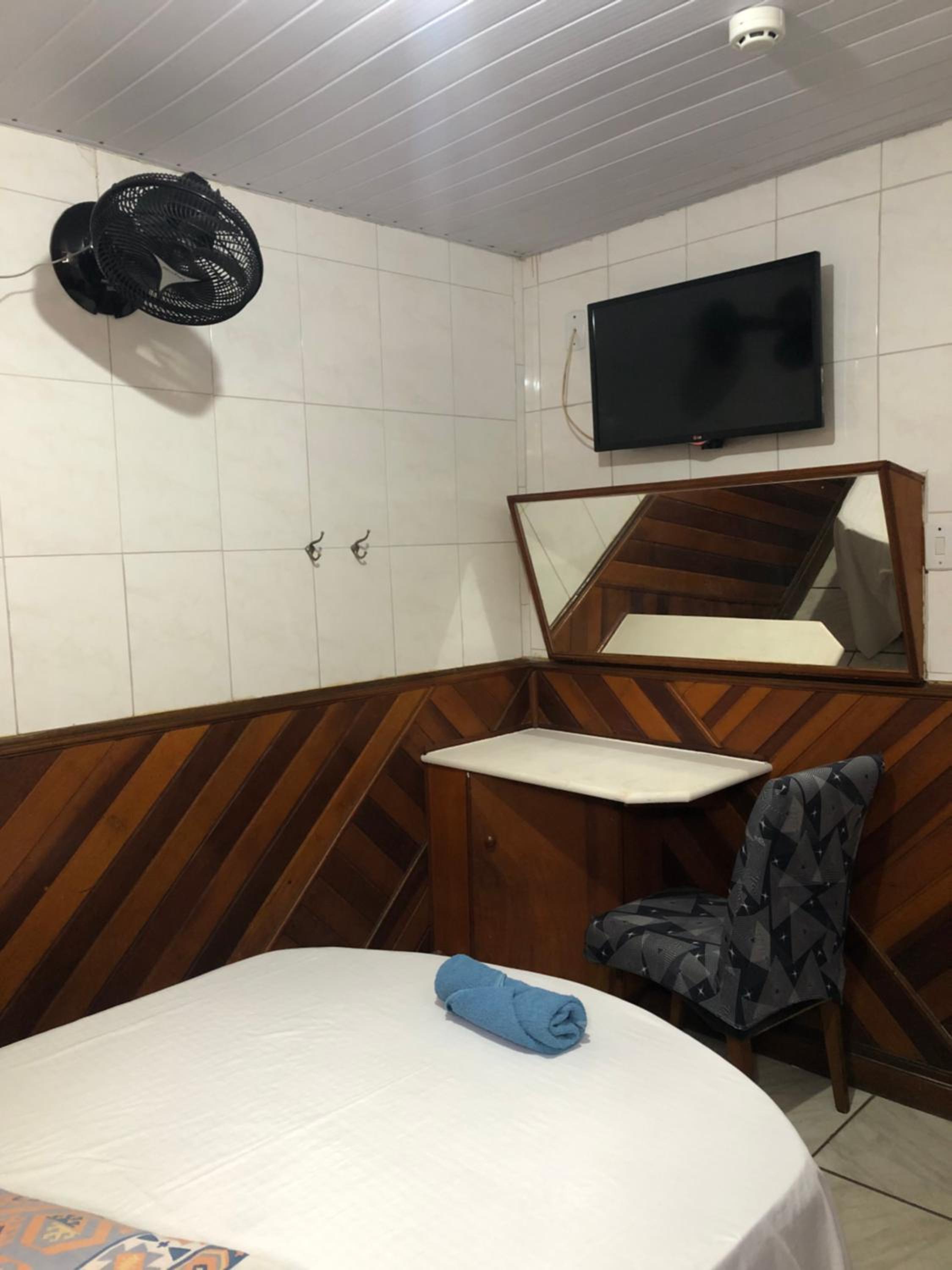 Economy Double or Twin Room photo 2