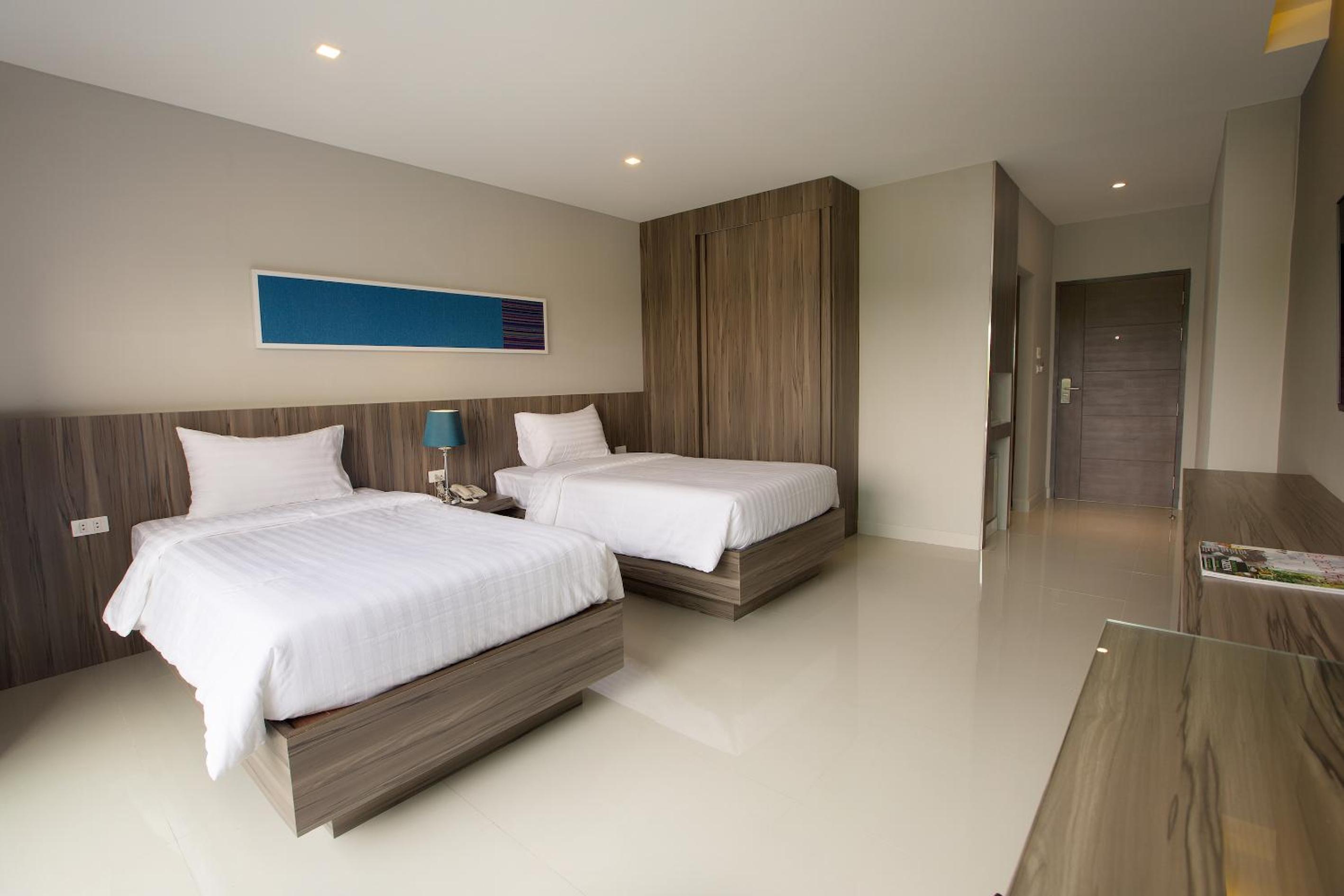 Twin Room with City View photo 3