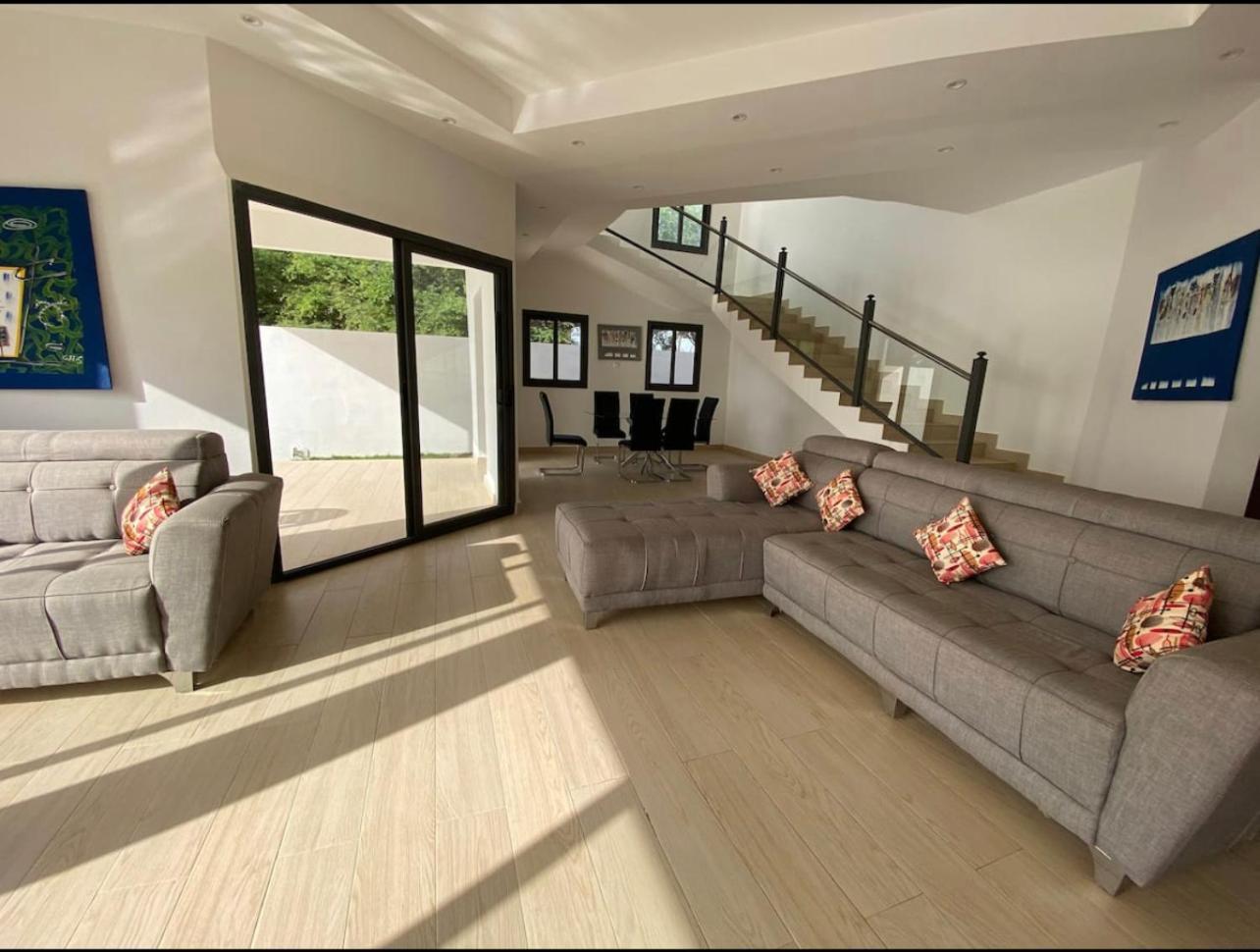 Villa - Beach Front photo 2