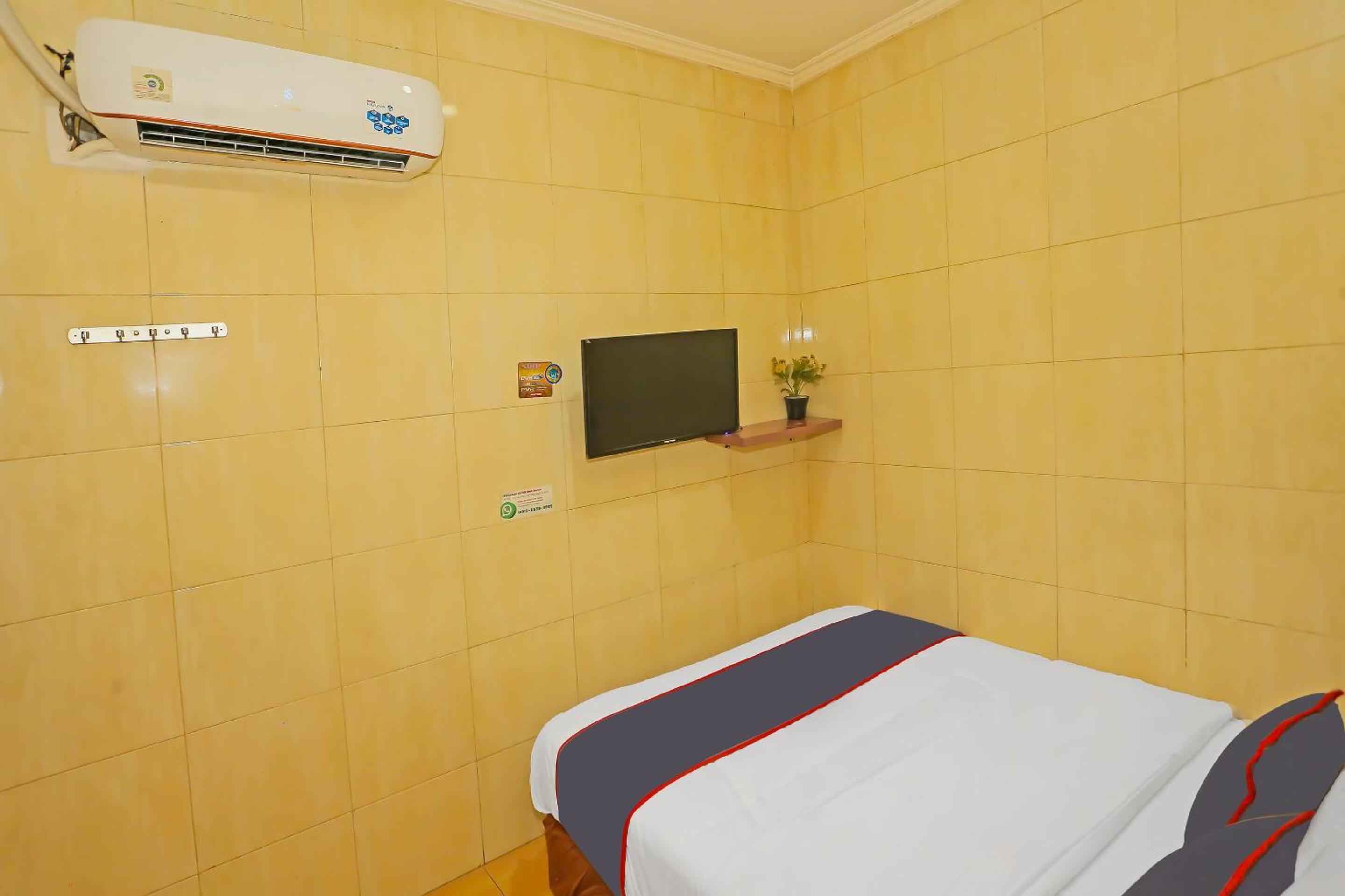 Standard Double Room photo 2