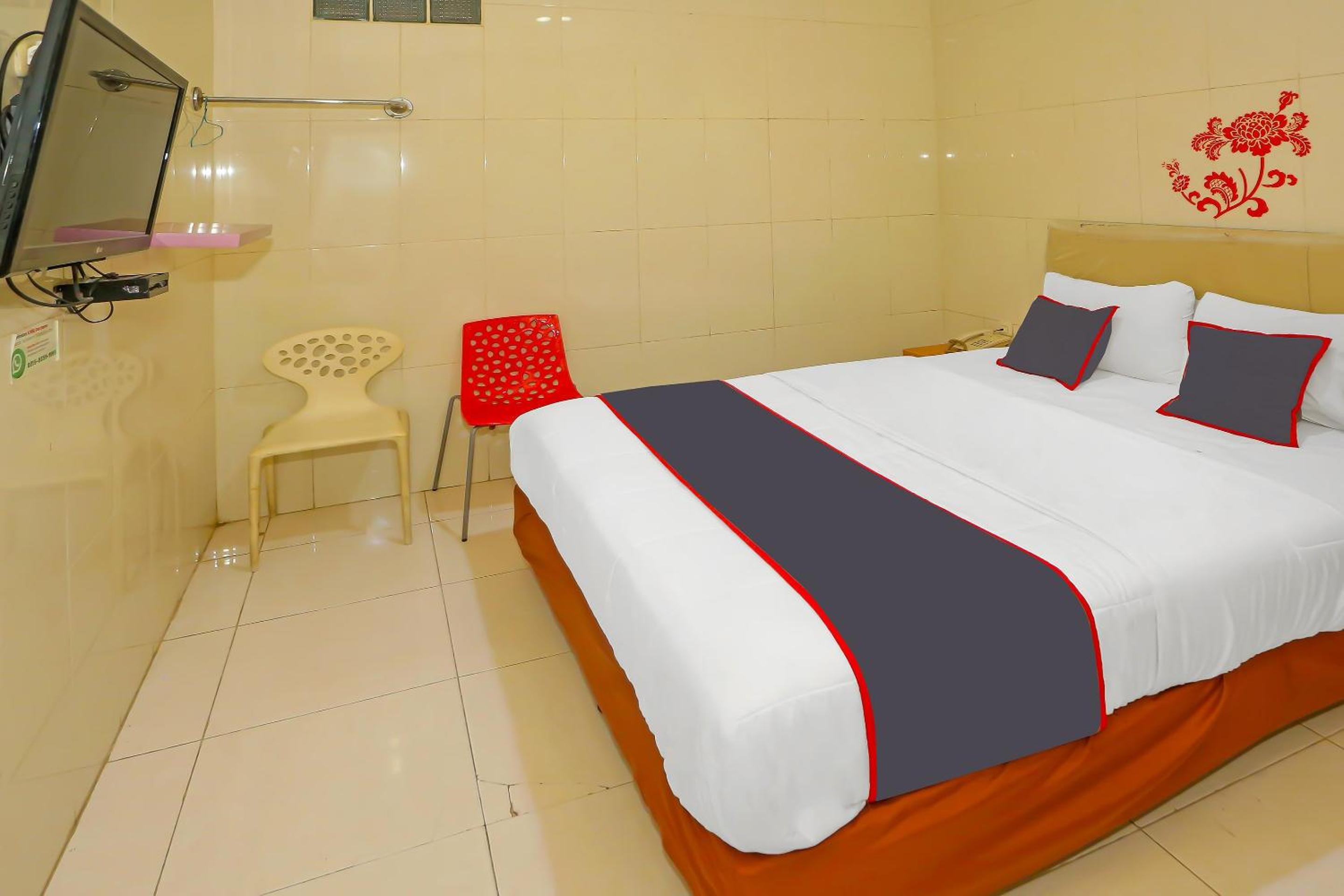 Deluxe Double Room photo 3