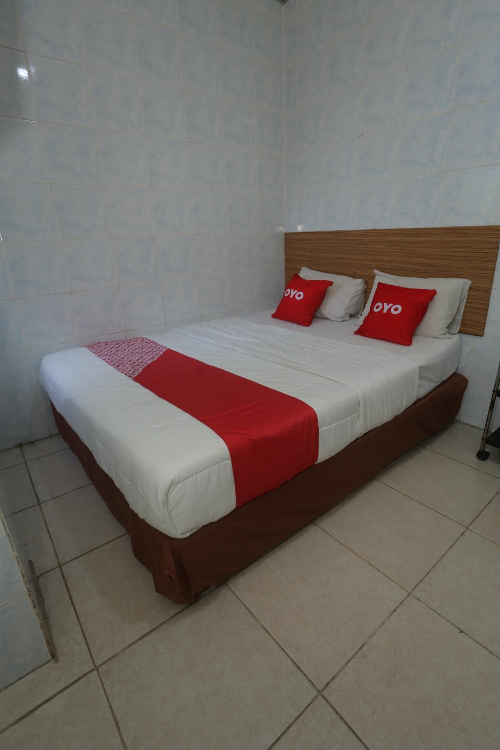 Standard Double Room - Photo 6