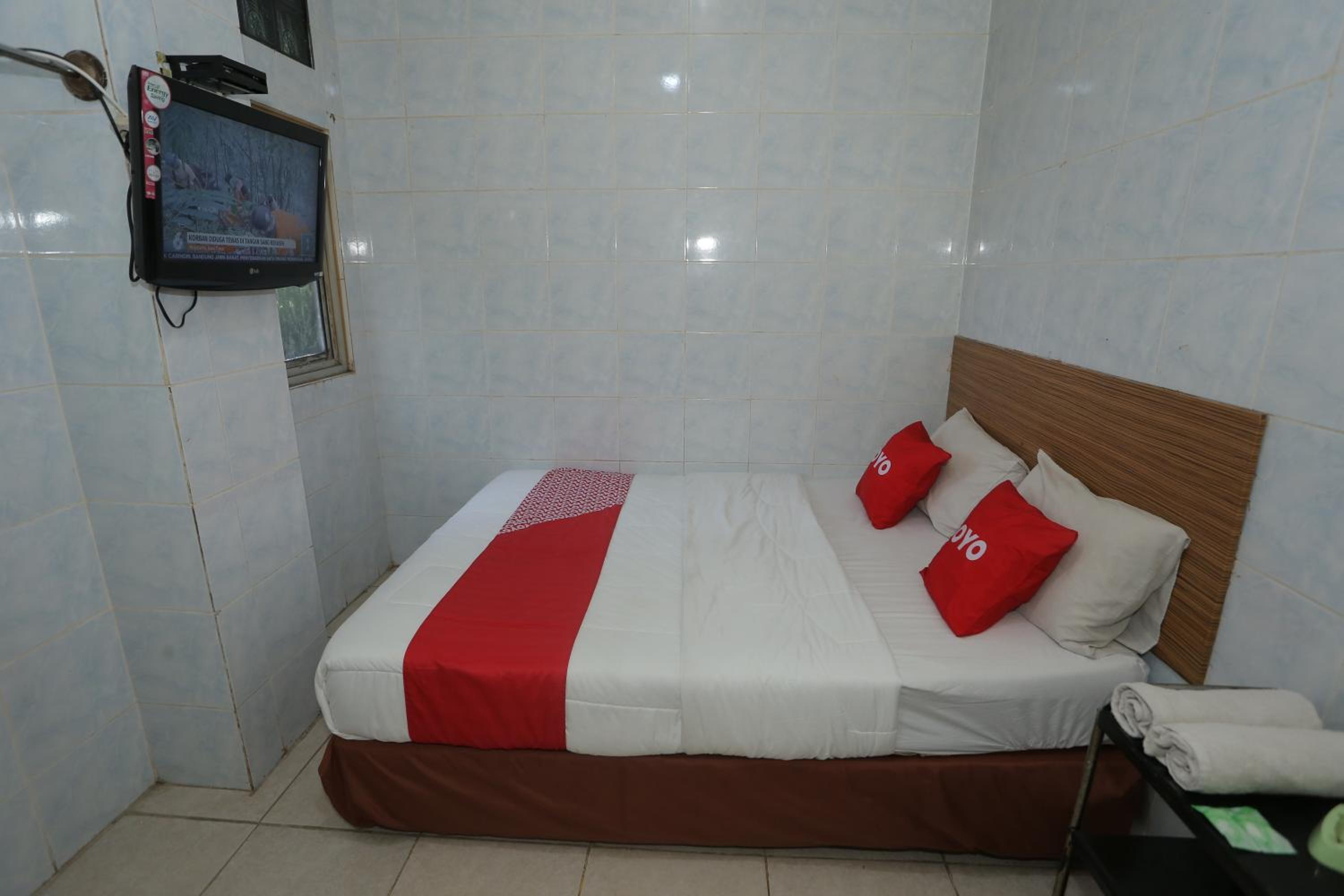 Standard Double Room - Photo 4