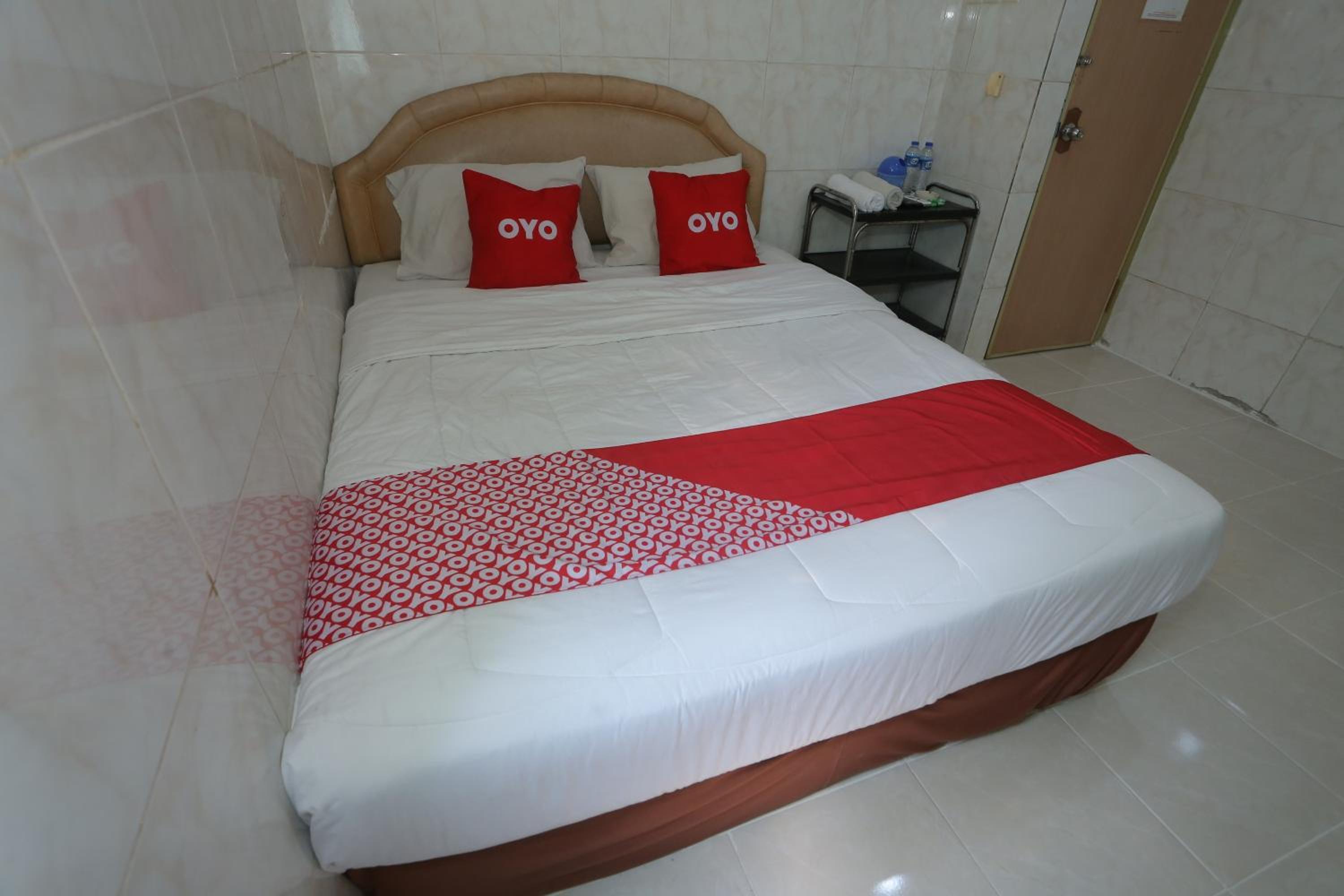 Deluxe Suite - Photo 7