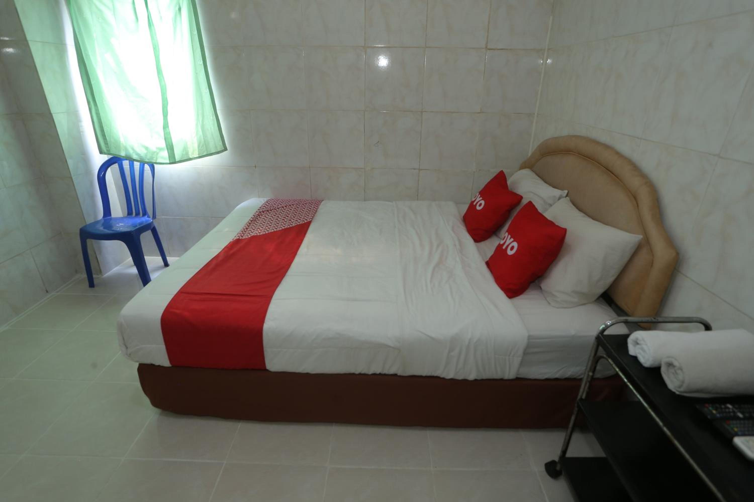 Deluxe Suite - Photo 8