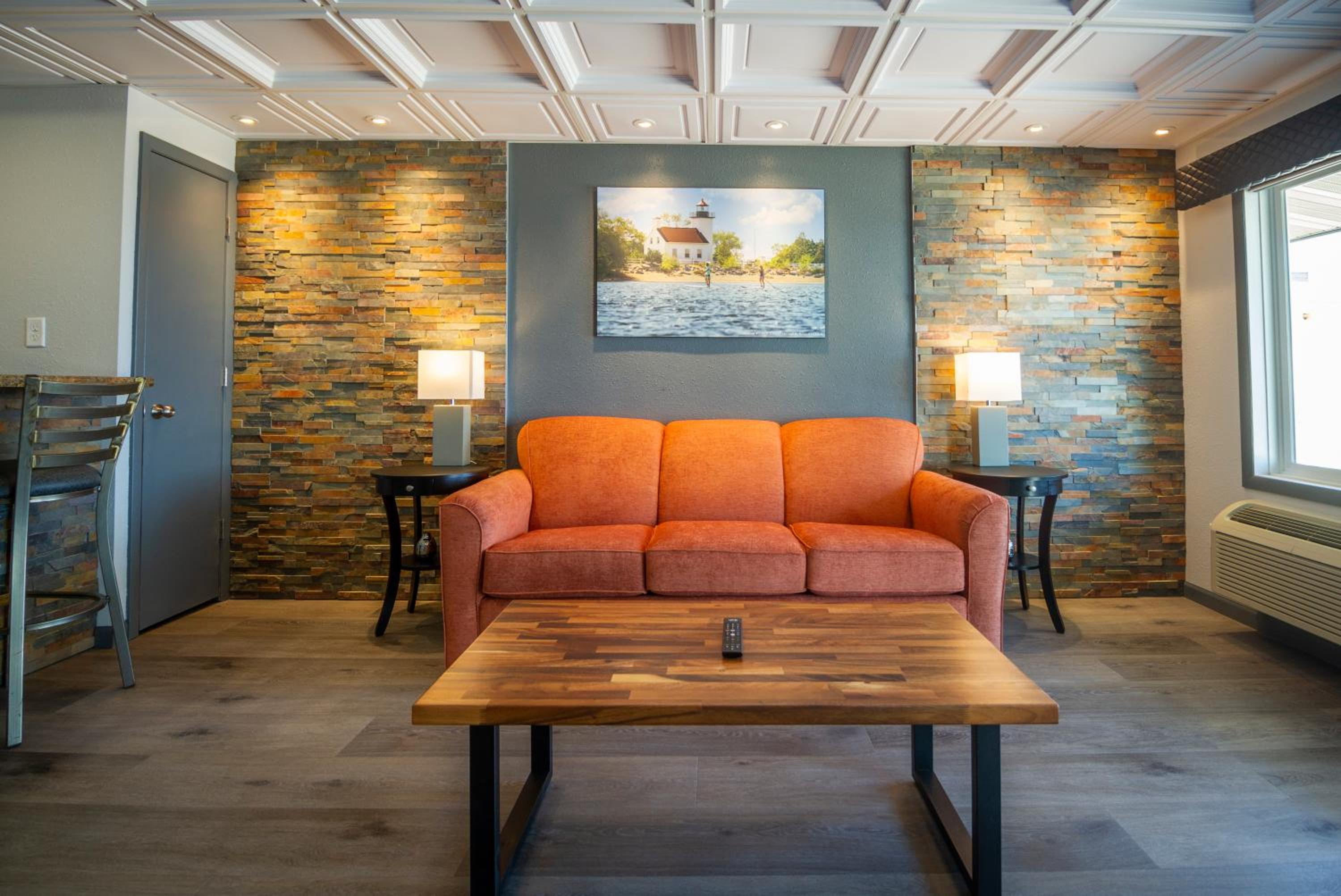 Standard King Suite