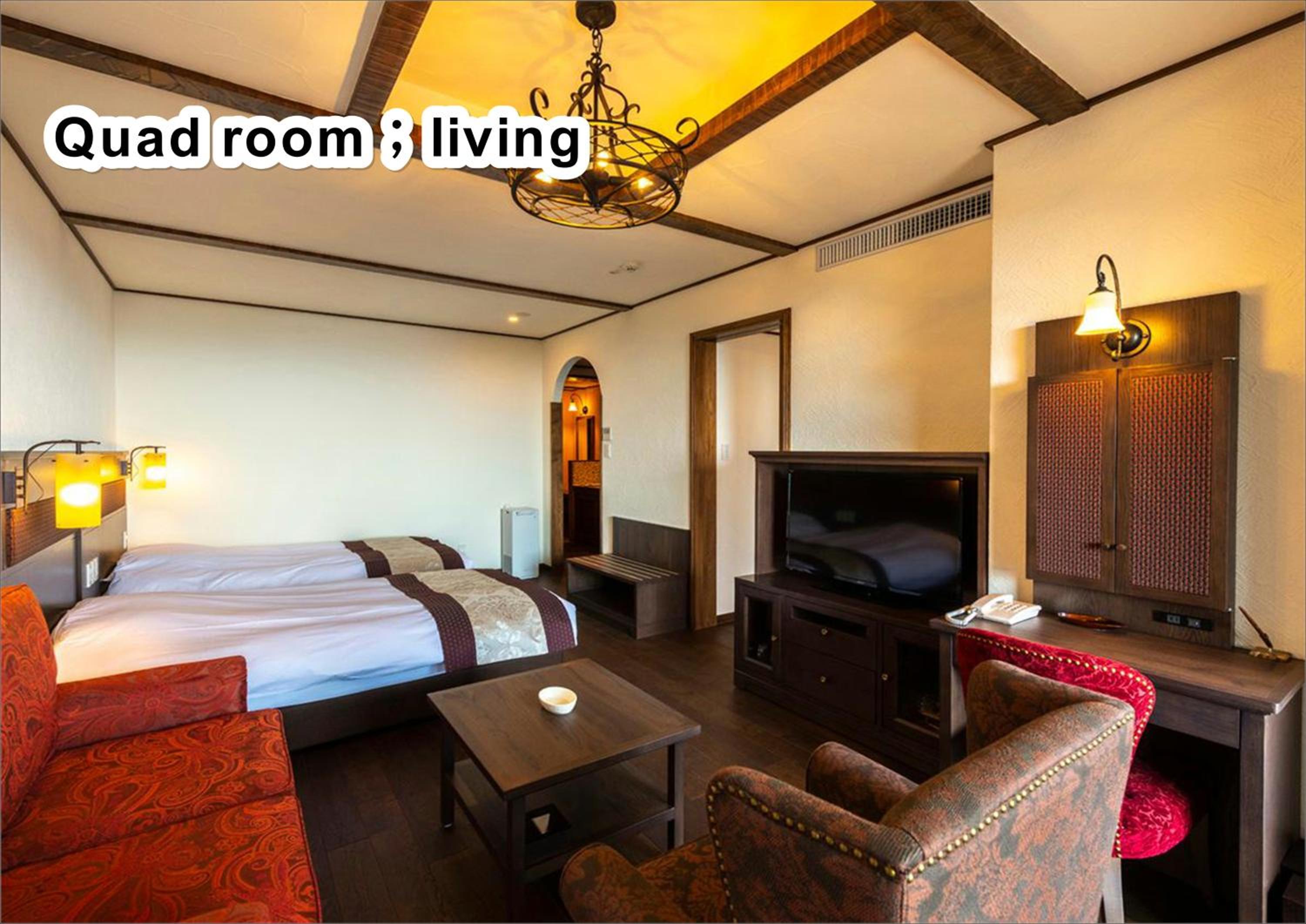 Quadruple Room - Top Floor photo 1