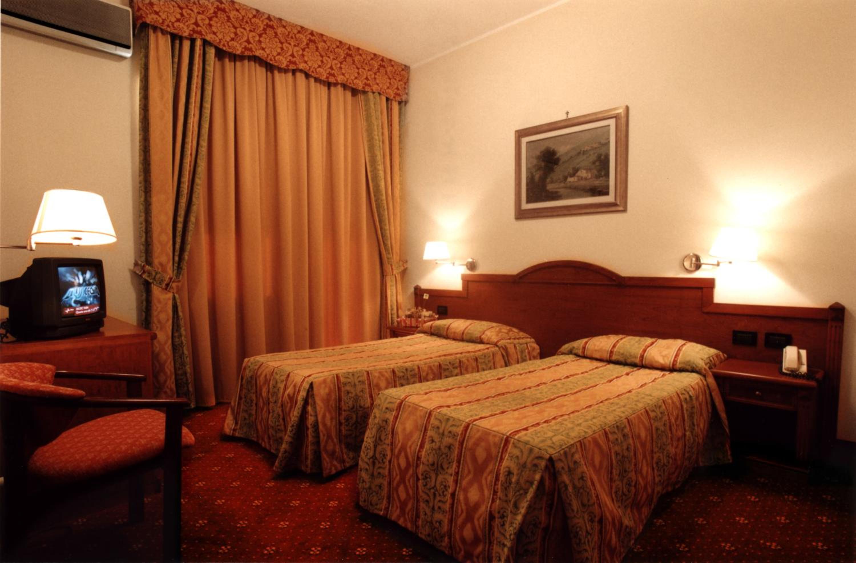 Twin Room photo 1