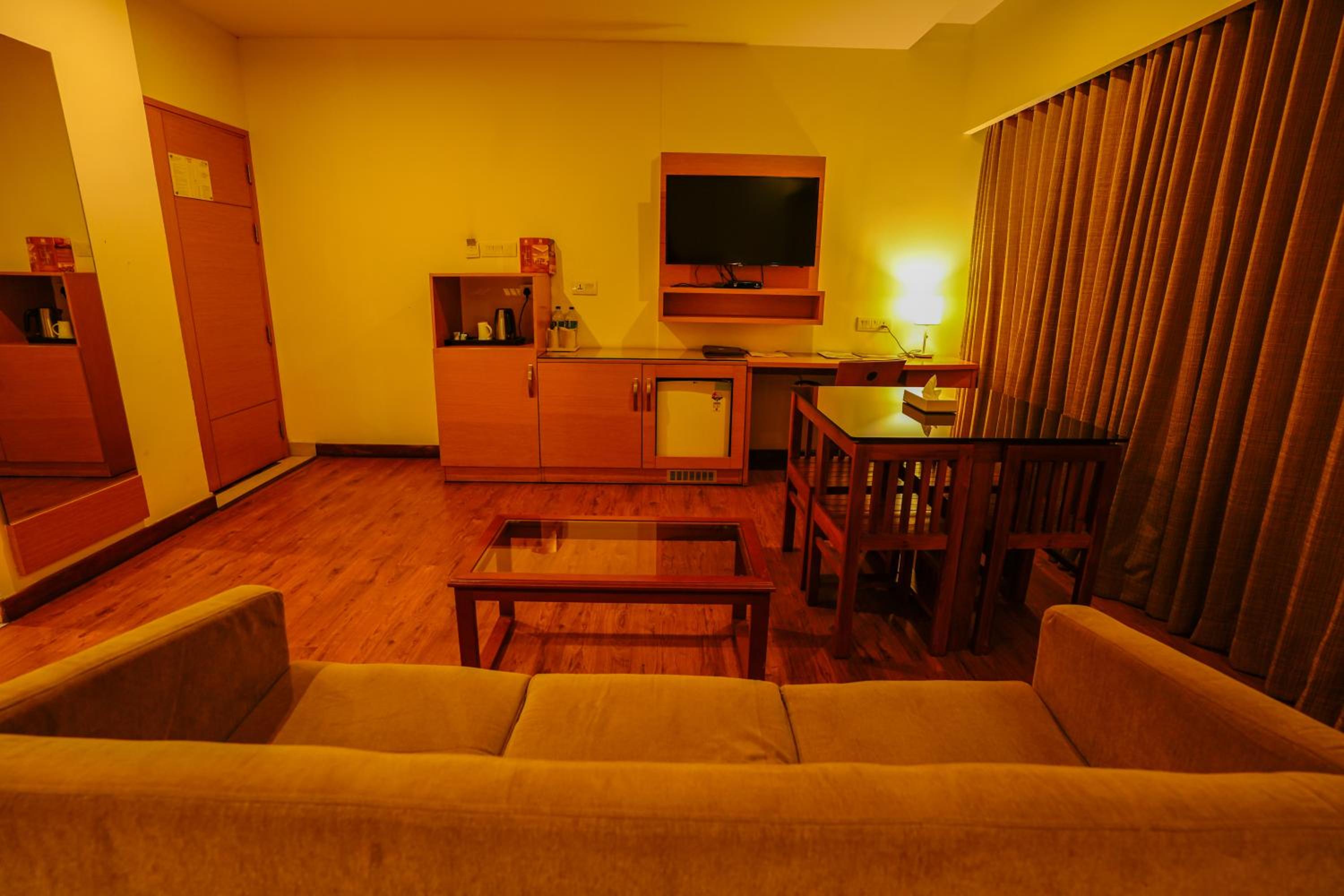 Deluxe Double Room photo 3