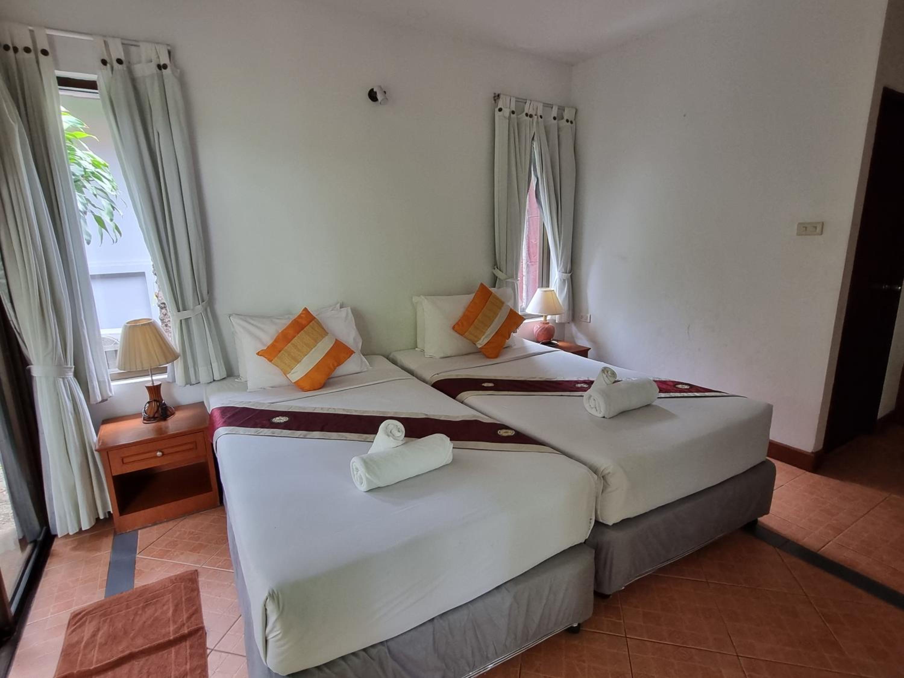Deluxe Double or Twin Room with Balcony photo 2