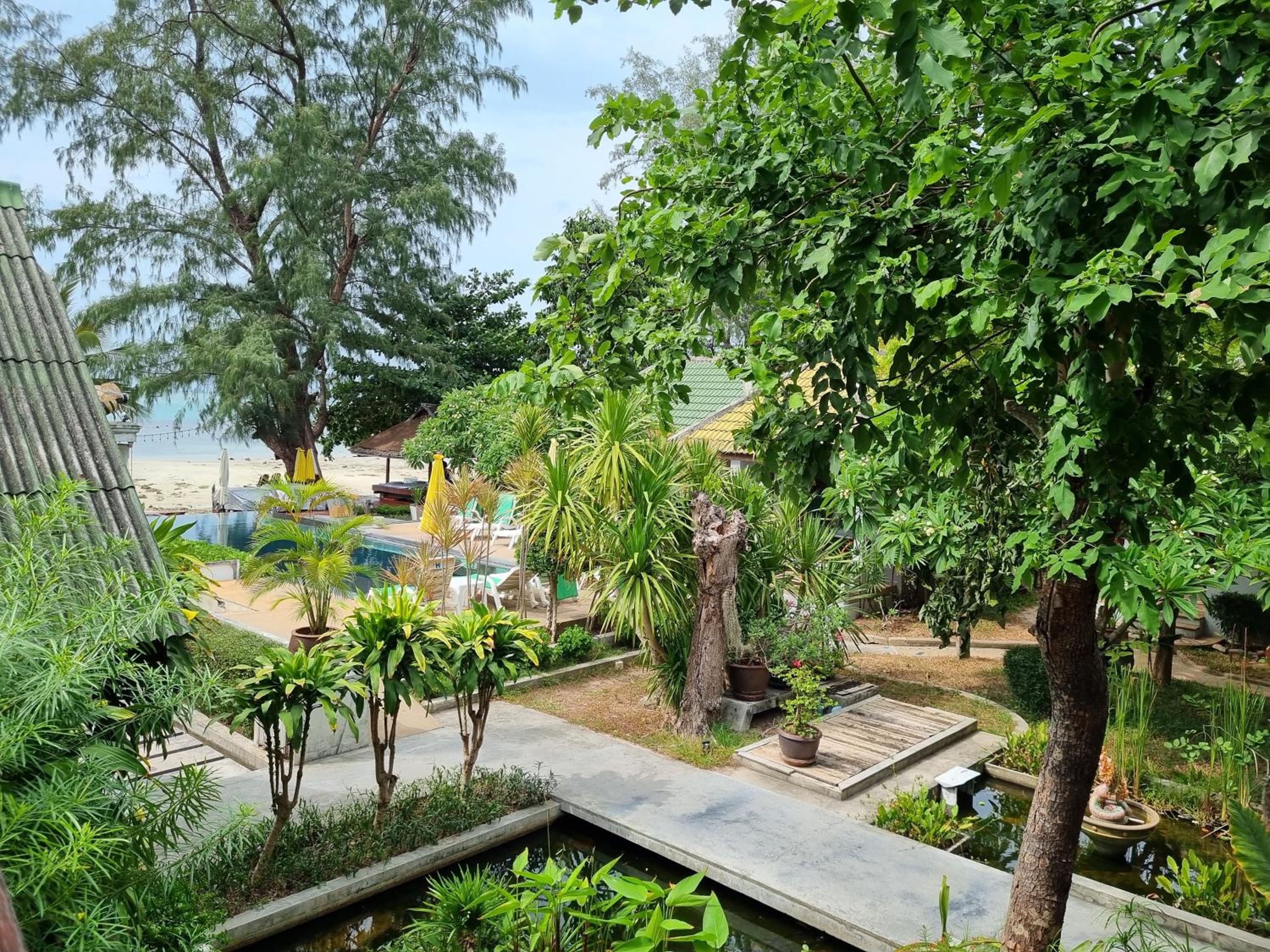 Deluxe Double or Twin Room with Balcony photo 3