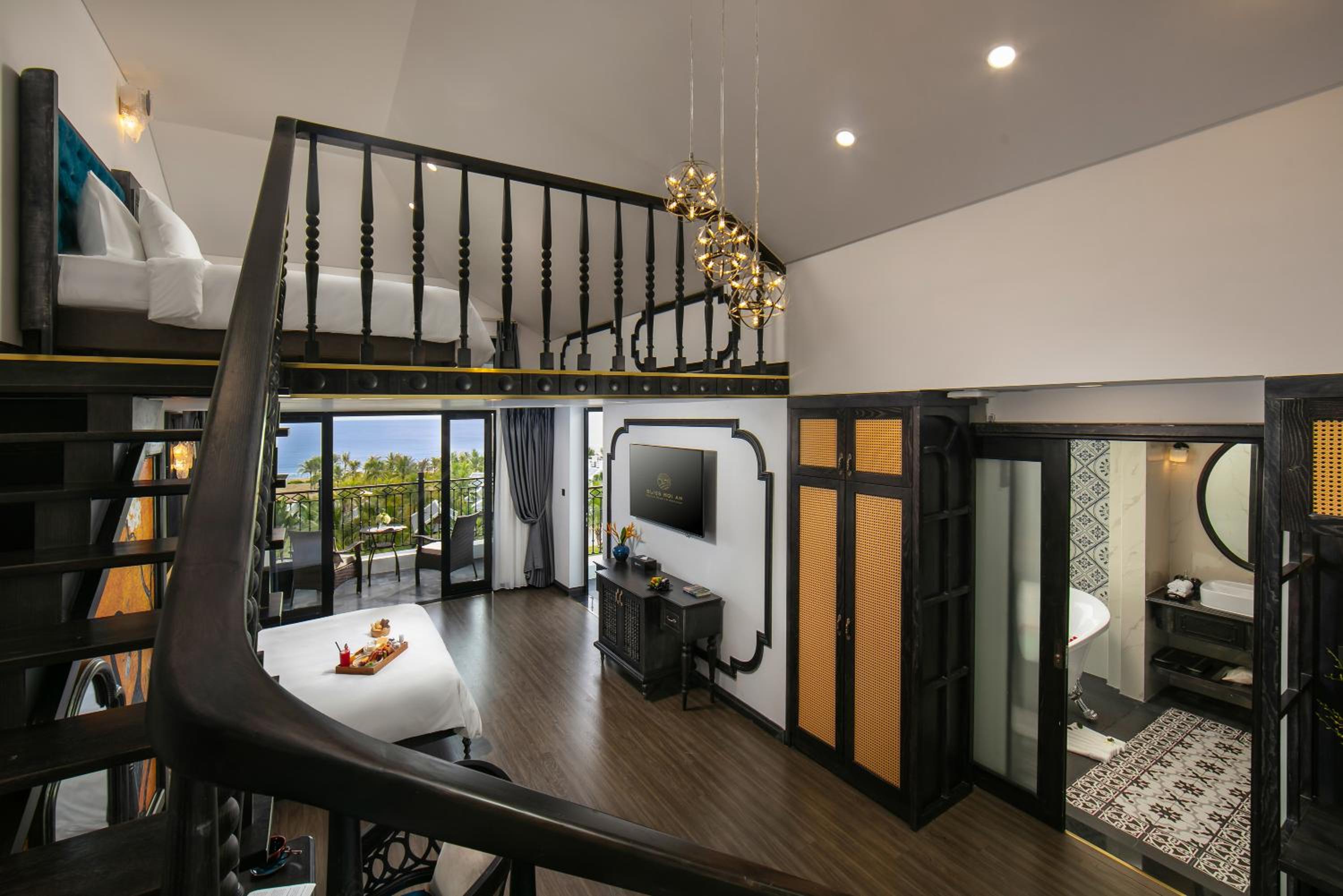 Family Suites - Photo 13