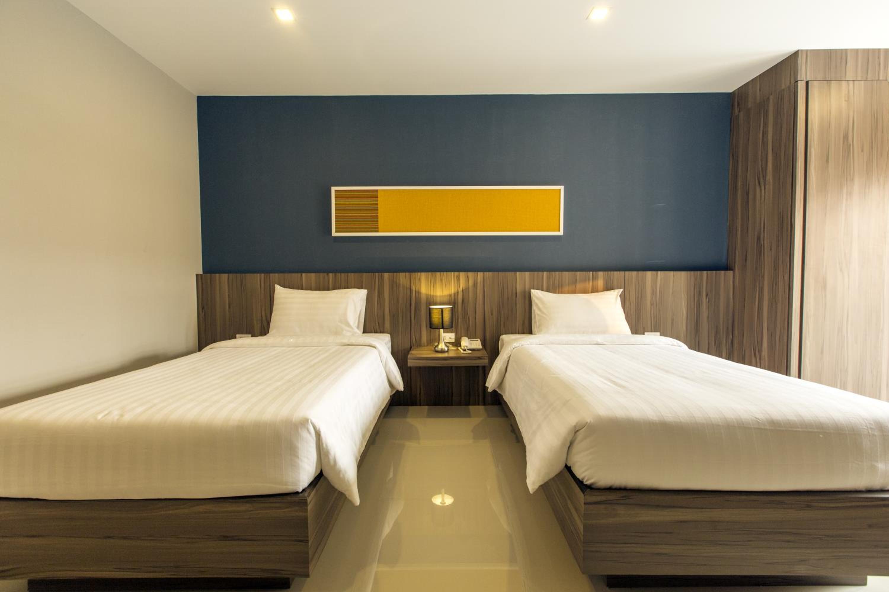 Deluxe Twin Room photo 2