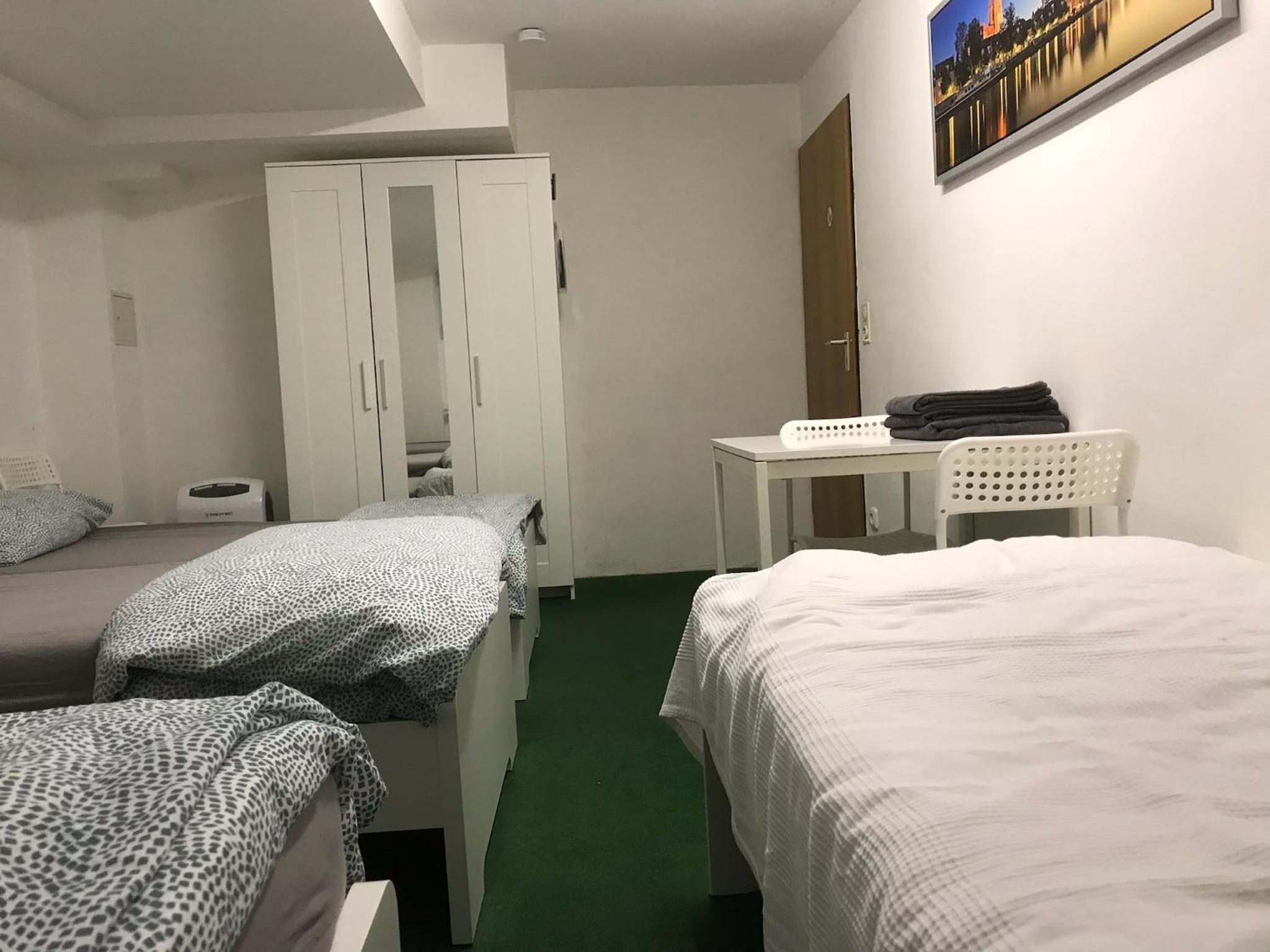 Quadruple Room - Photo 2