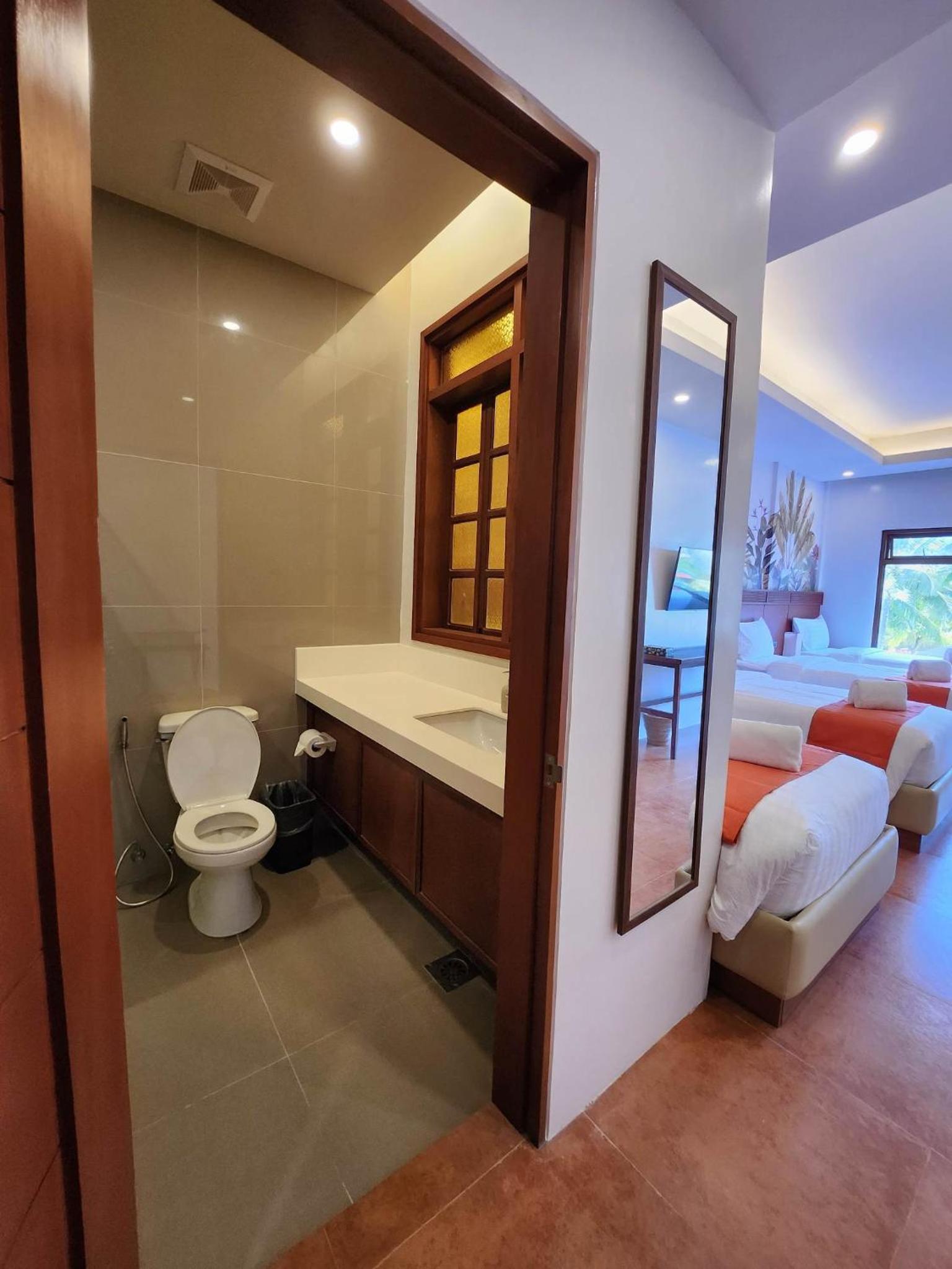 Twin Room With View photo 2