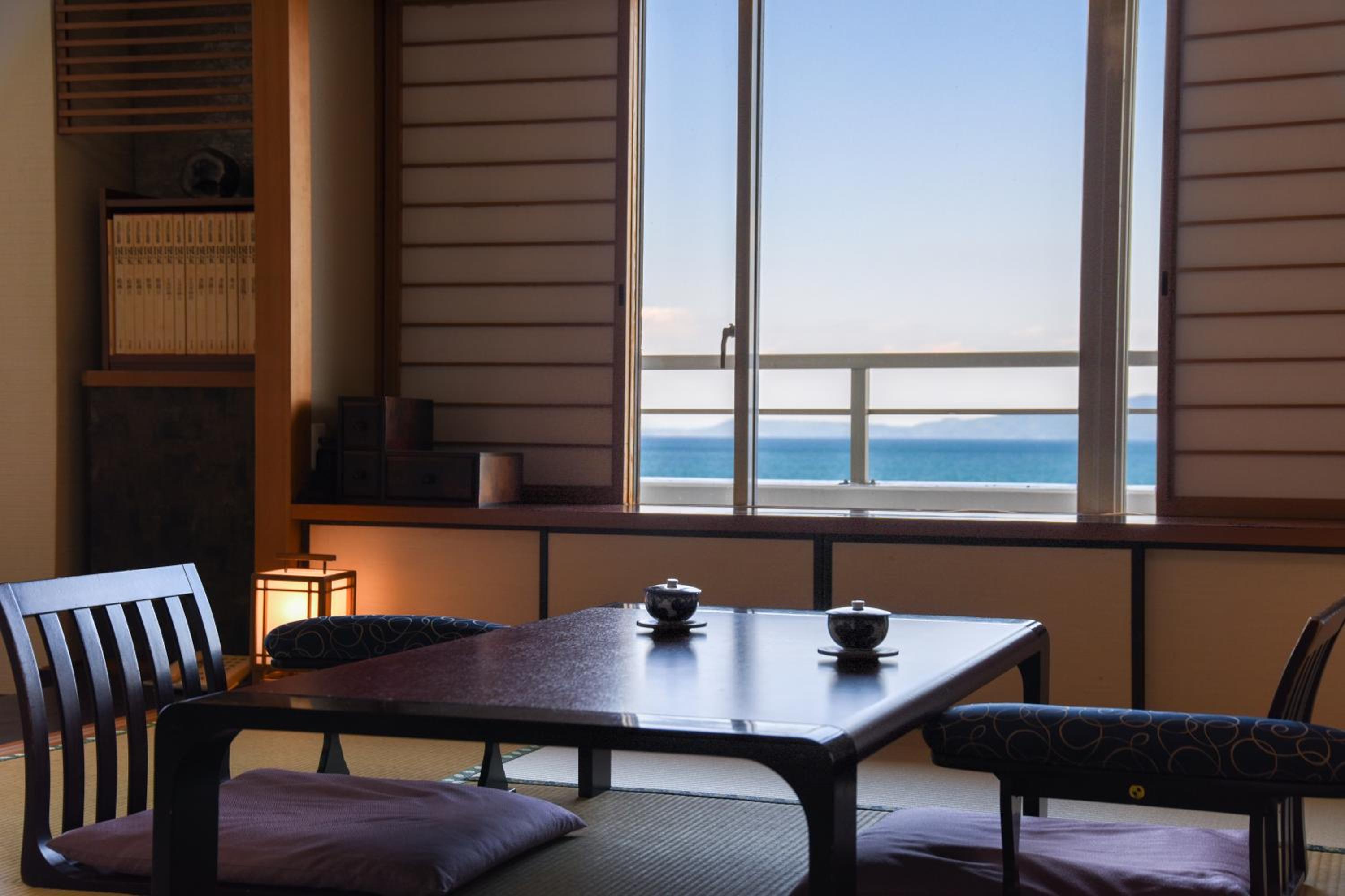 Japanese-Style Room with Sea View photo 2