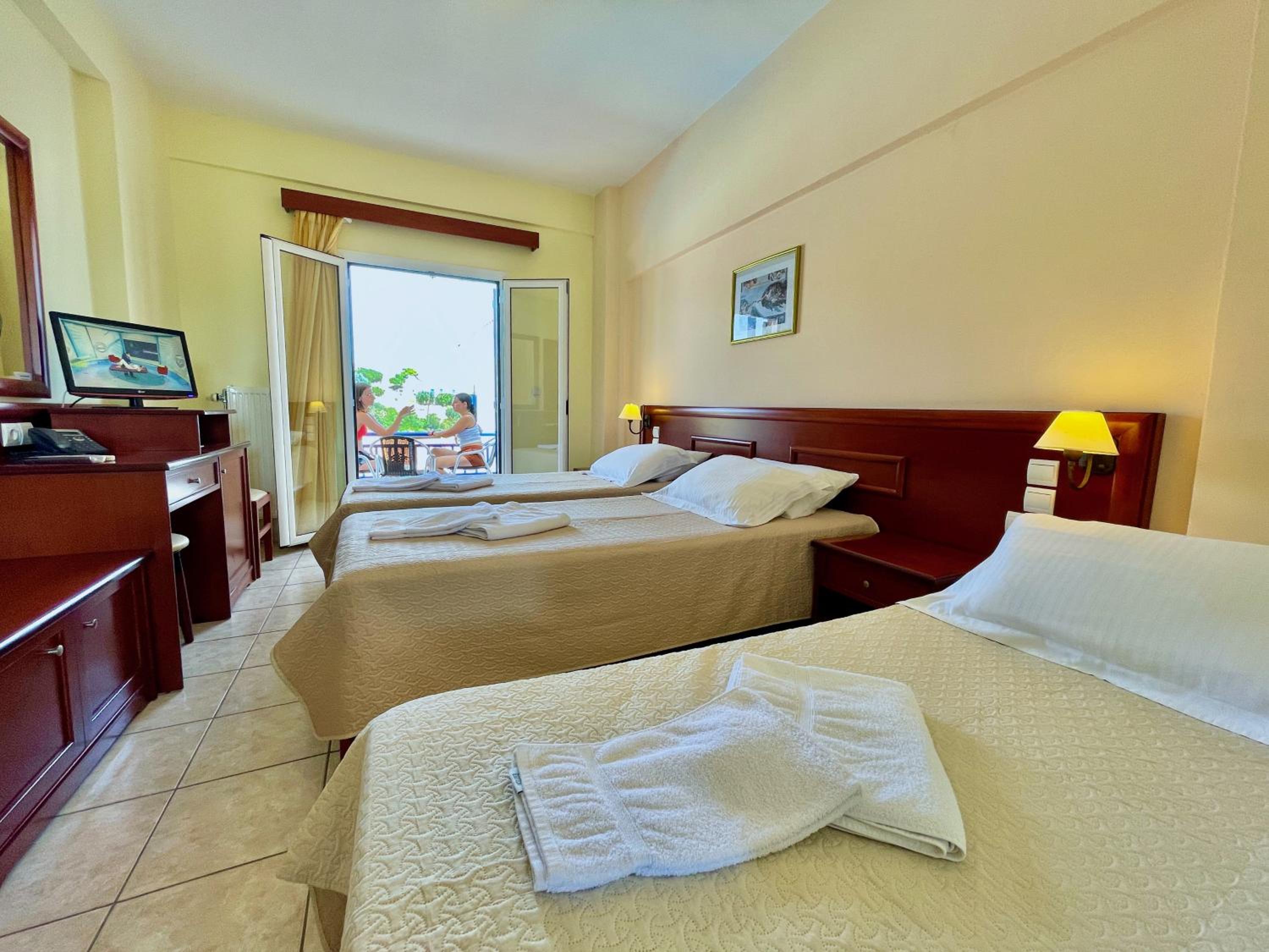 Double Room with Pool View