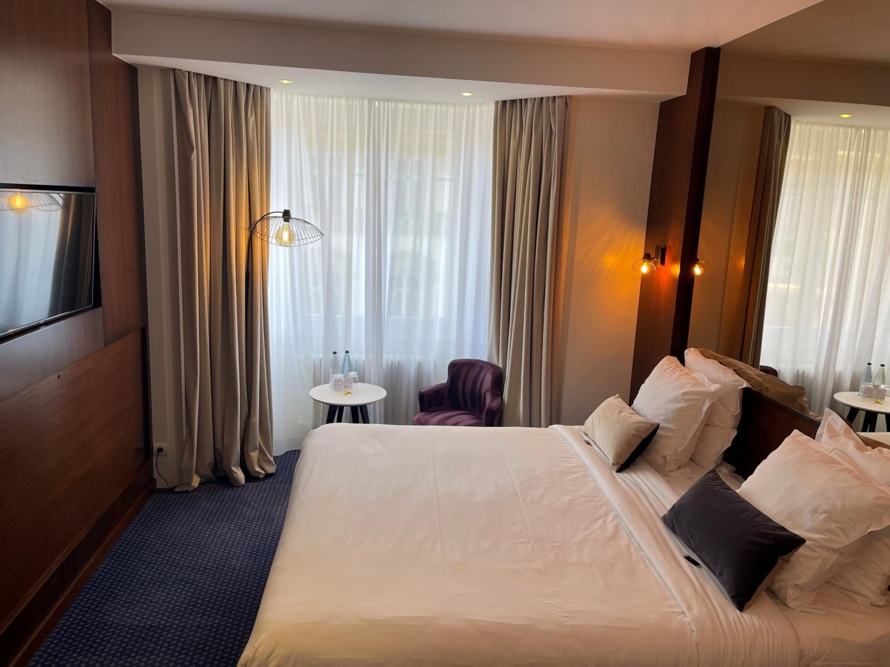 Excellence Twin/Double Room - Photo 9