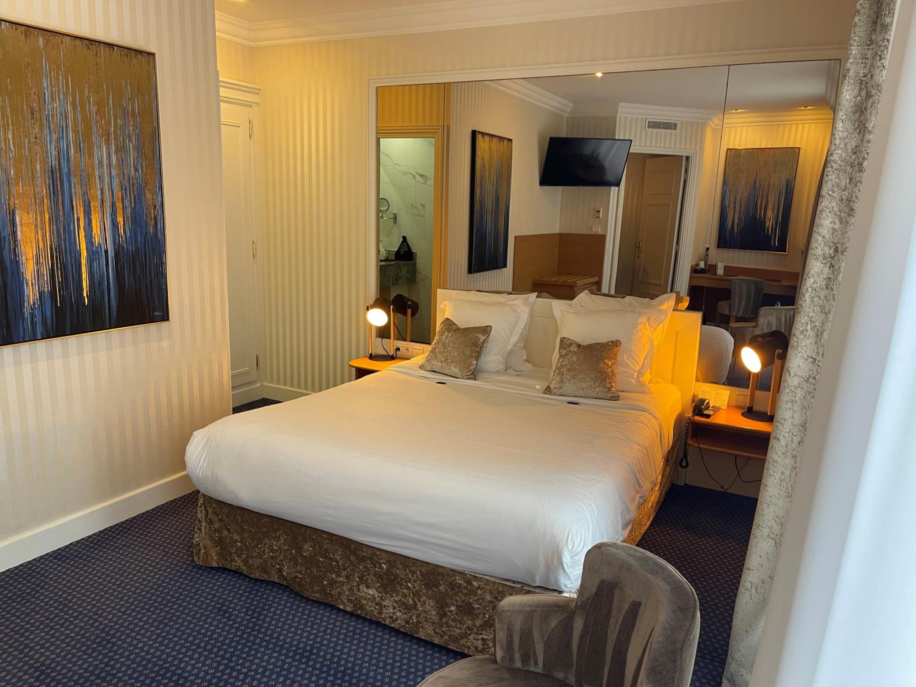 Excellence Twin/Double Room - Photo 6