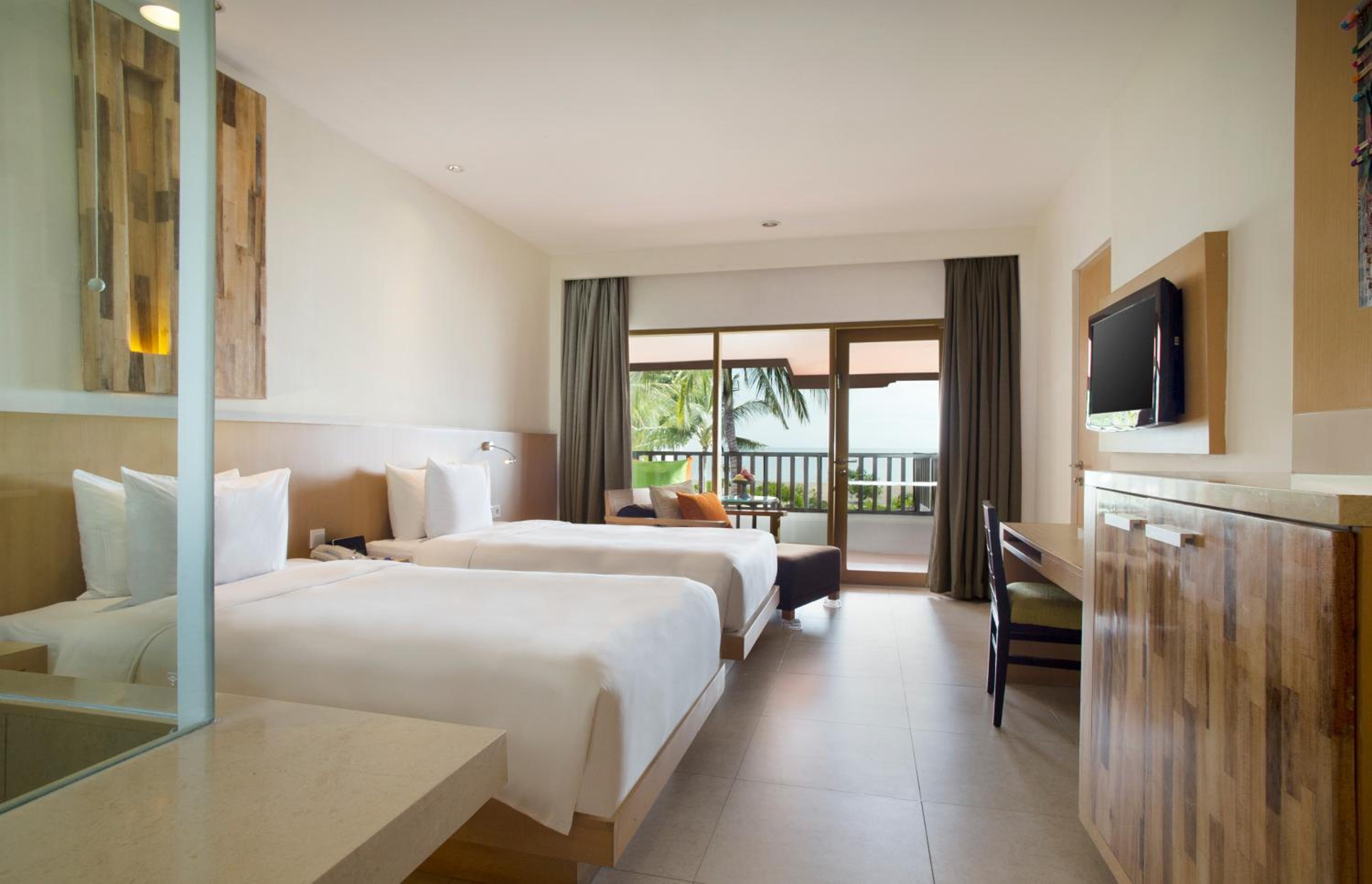 Premium Twin Room With Pool View