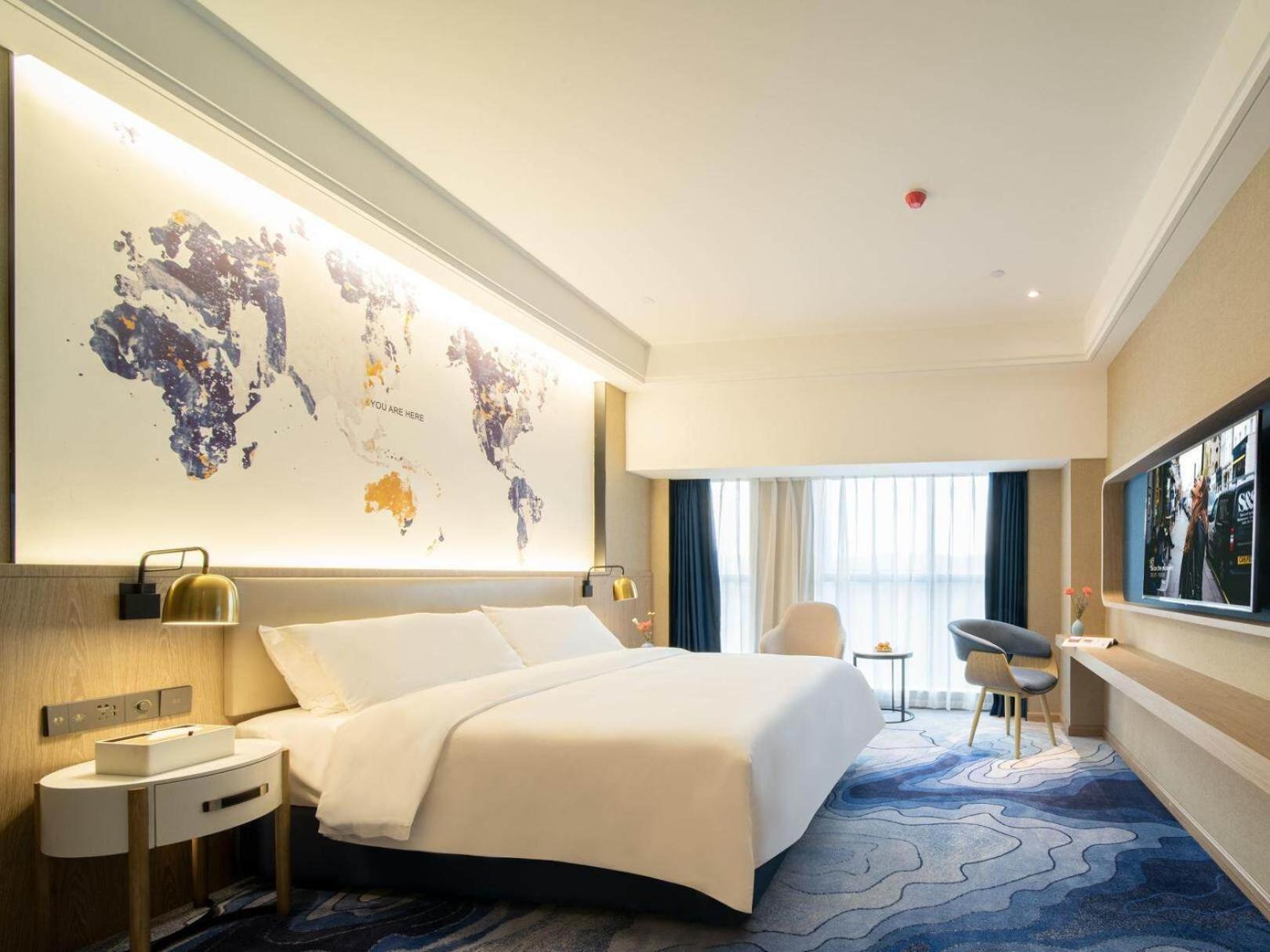 Premier Suite photo 1