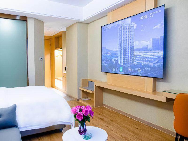Double Room with Audio photo 3
