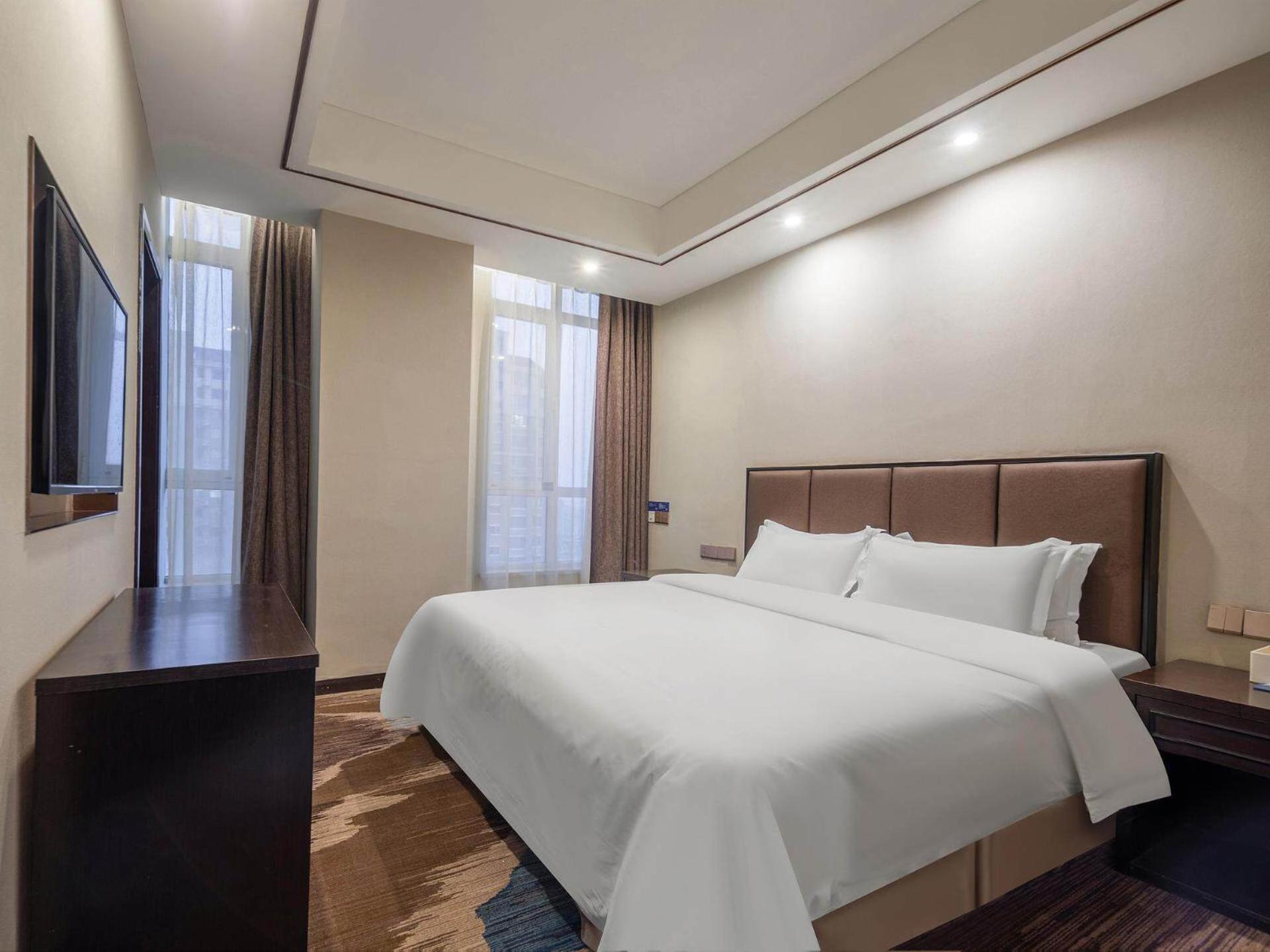Premier Suite