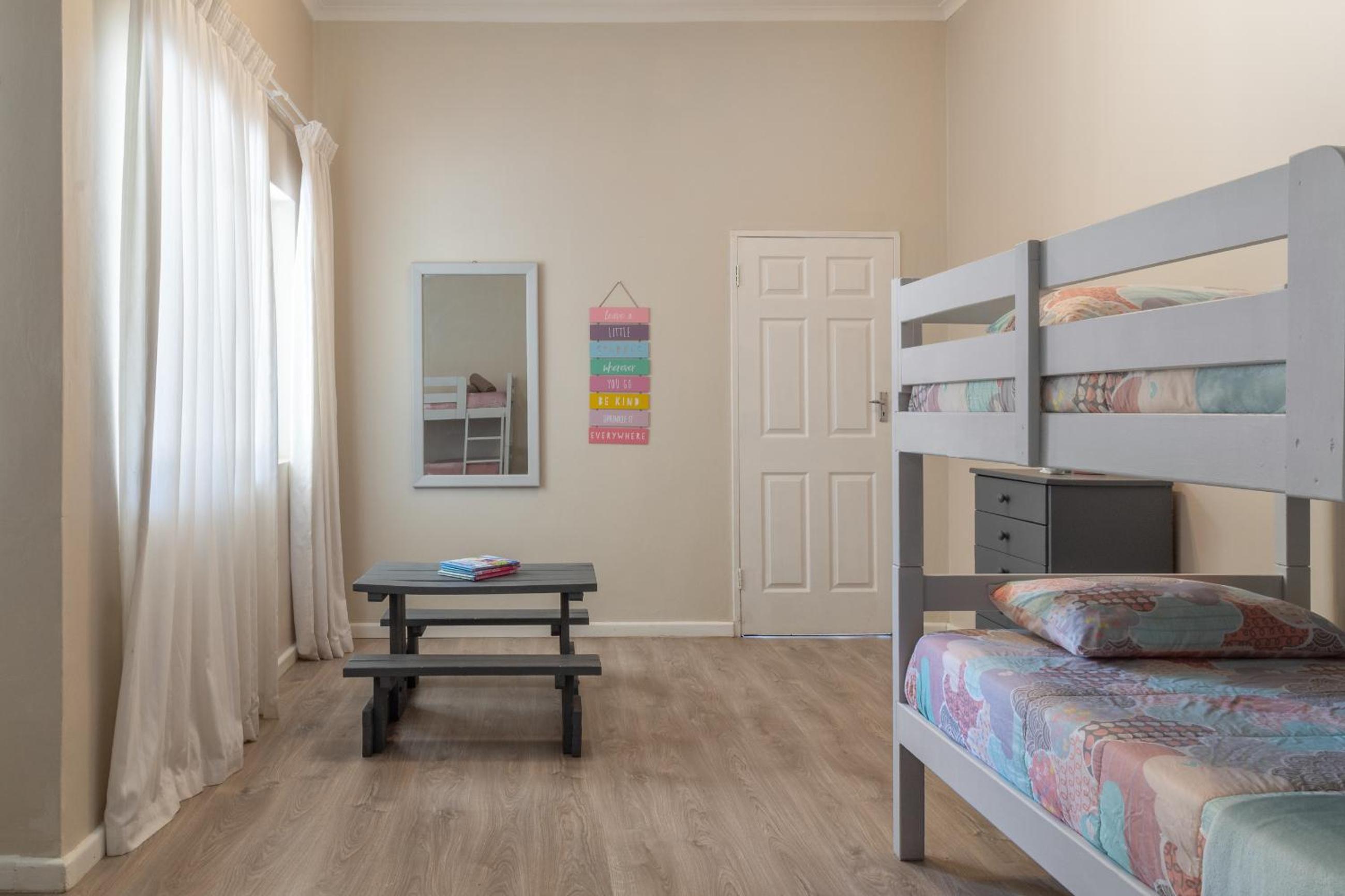 Triple Room with Garden View photo 2