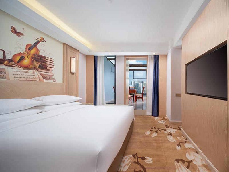 Double Room with Mah-jongg