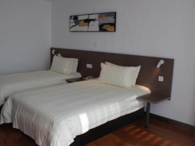 Standard Twin Room A photo 3