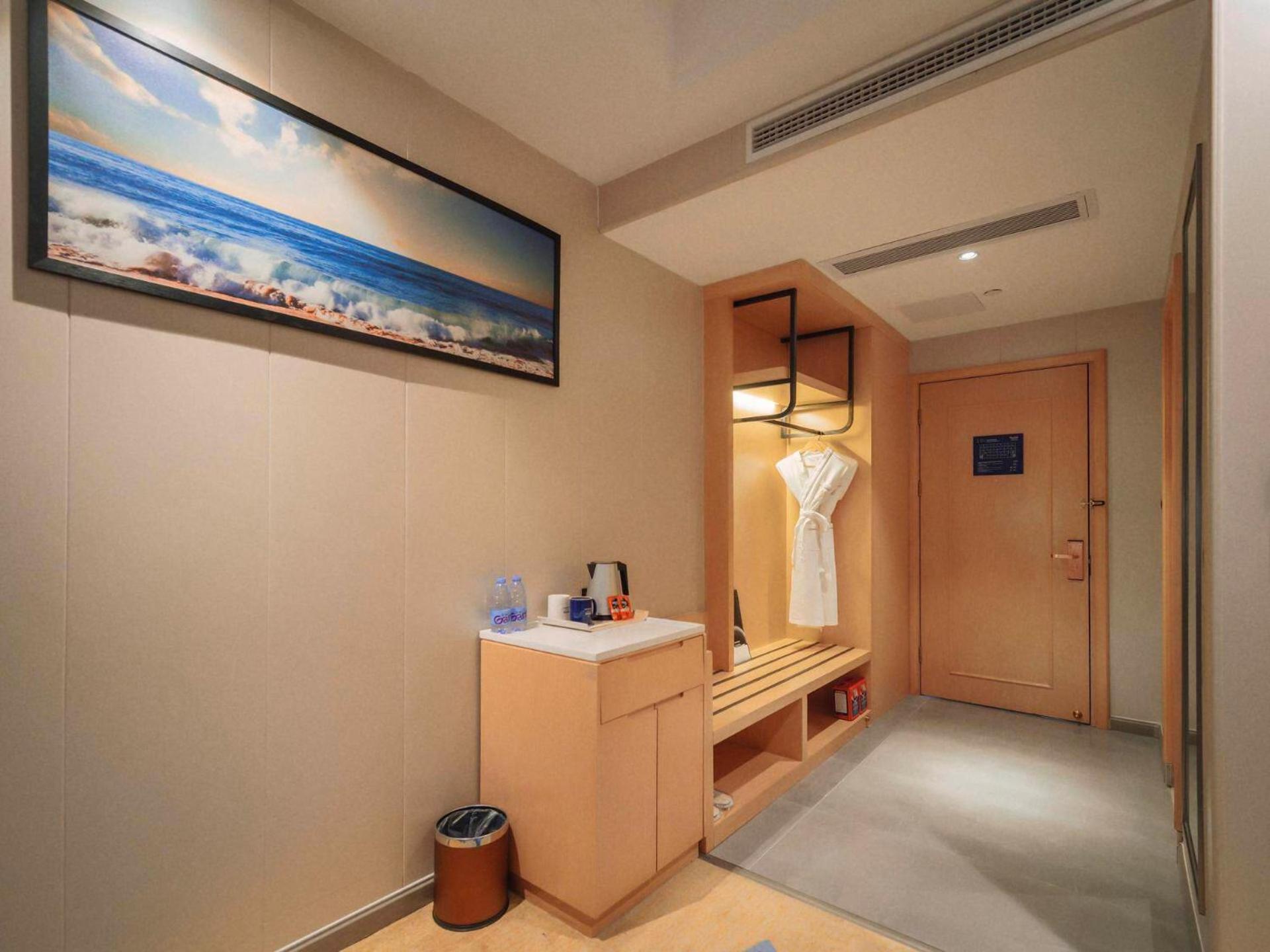 Premier Double Room with City View