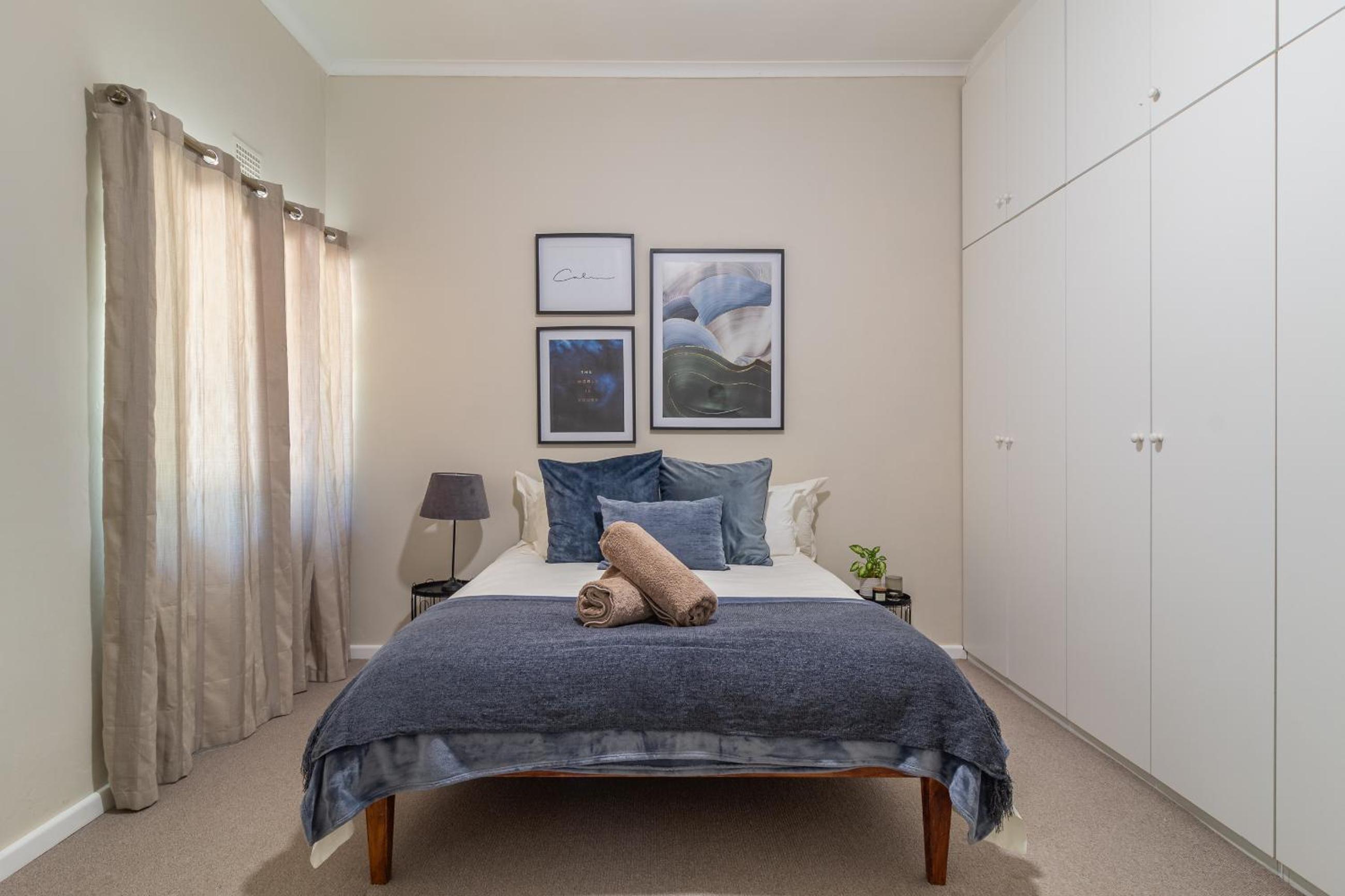 Deluxe Double Room with Shower photo 3