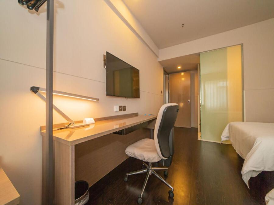 Standard Suite A photo 1