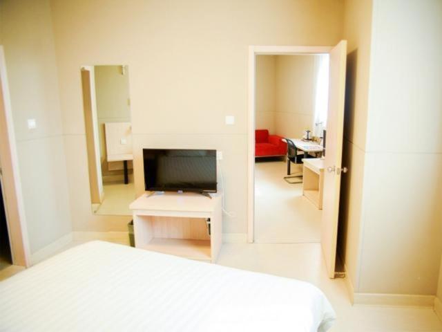 Business Suite A