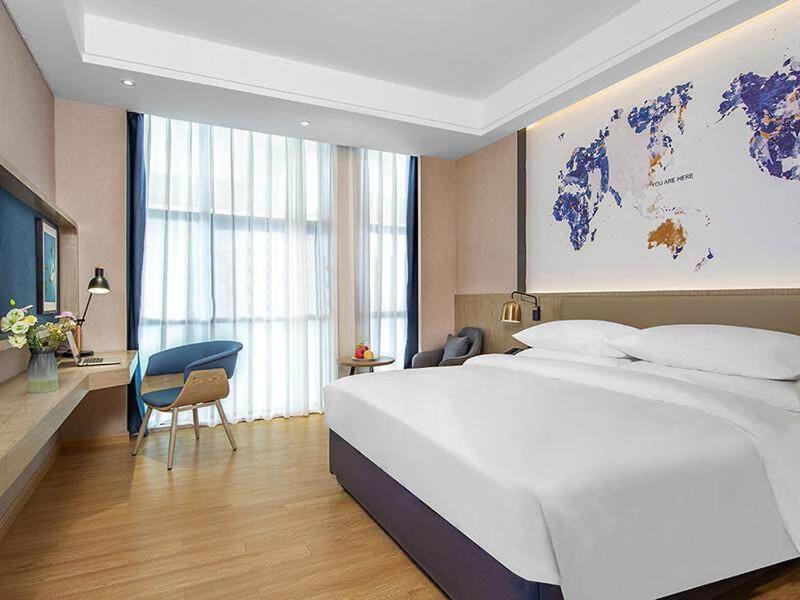 Light Double Room