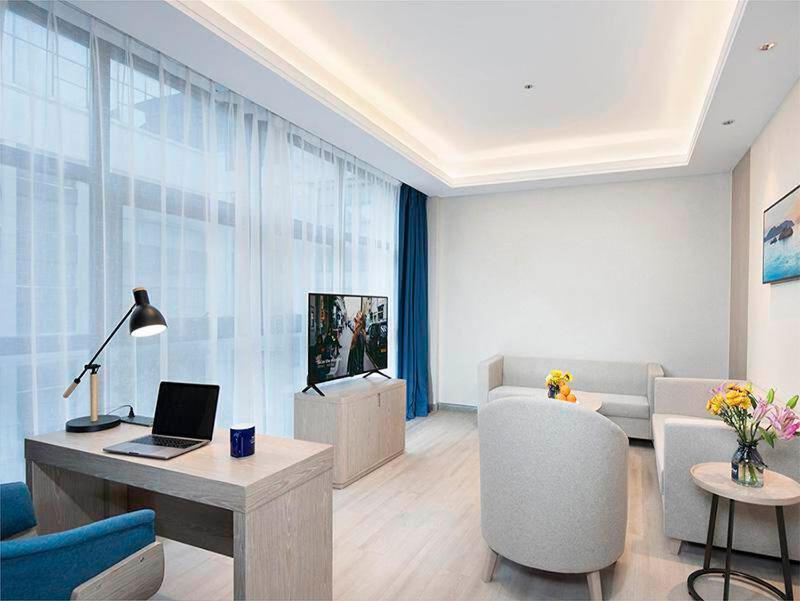 Premier Suite photo 1