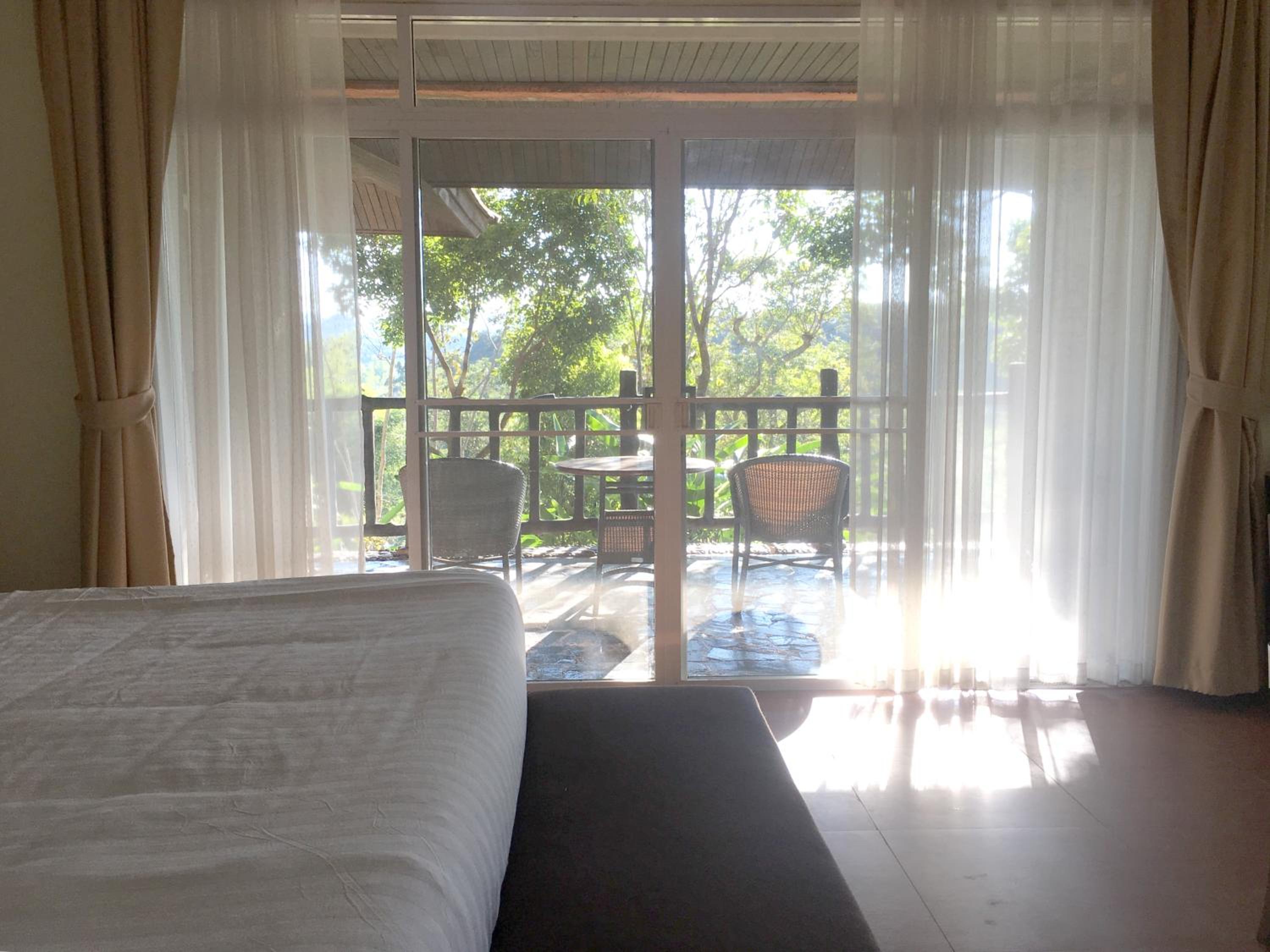 Standard Suite - Photo 3
