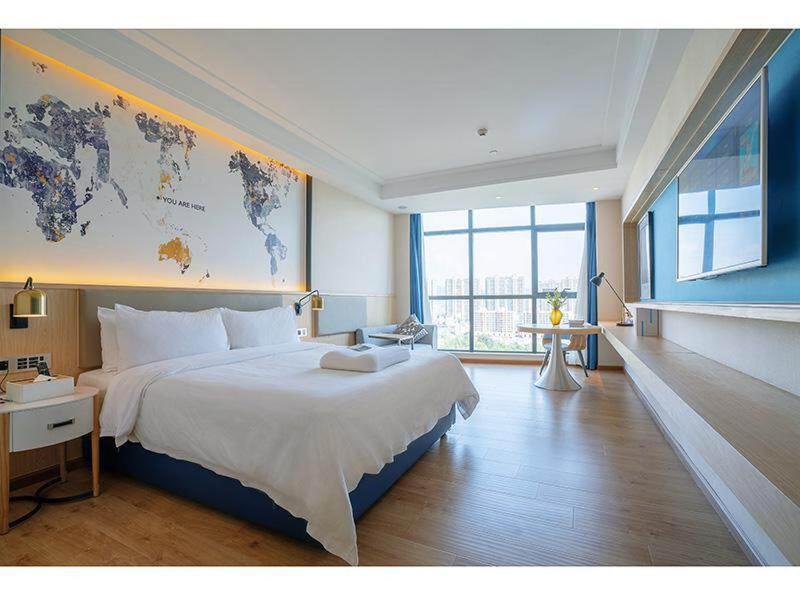 Honorable Double Room with City View