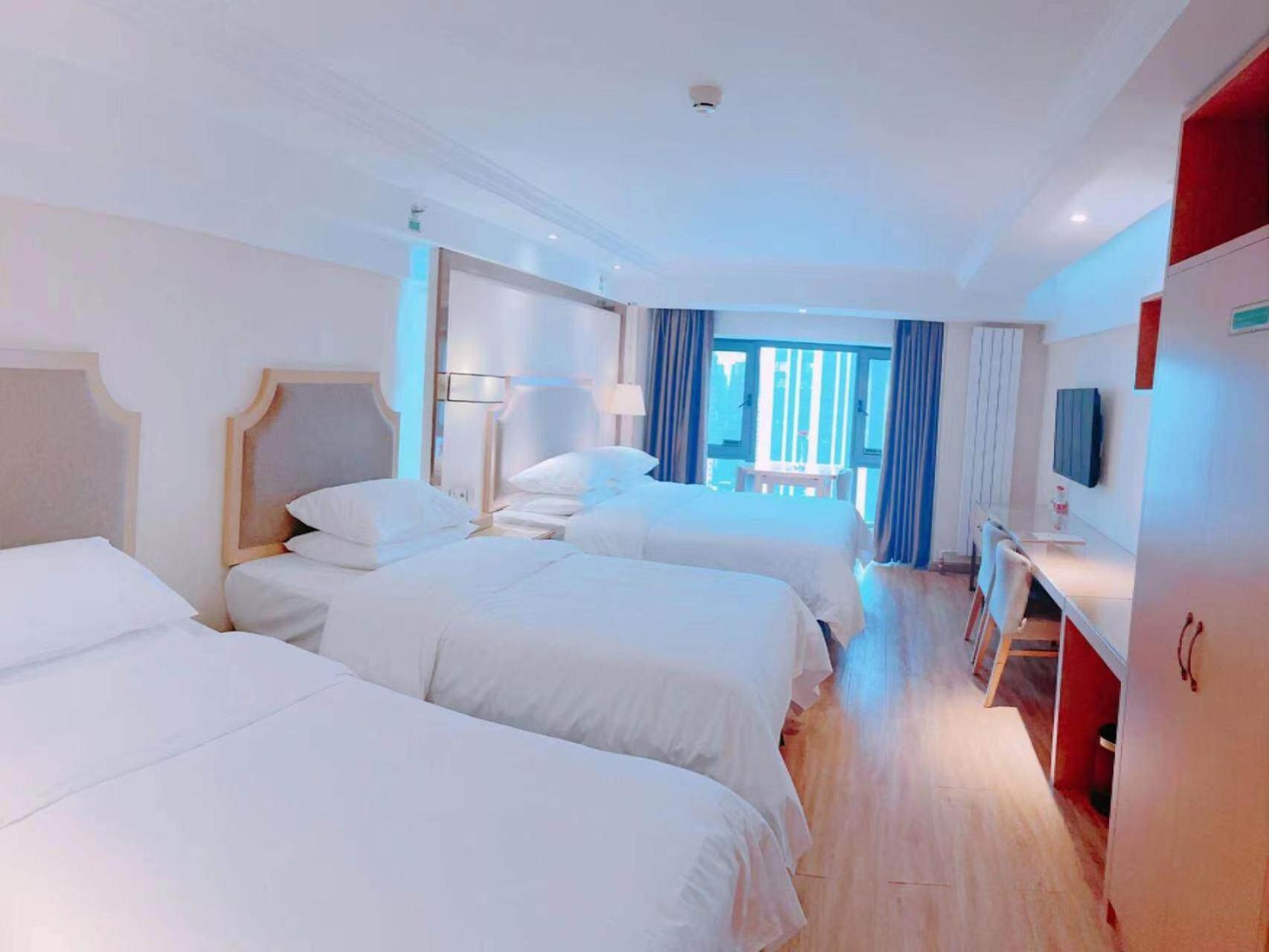Deluxe Triple Room photo 1