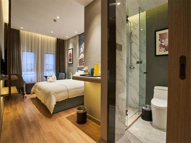 Quiet Double Room