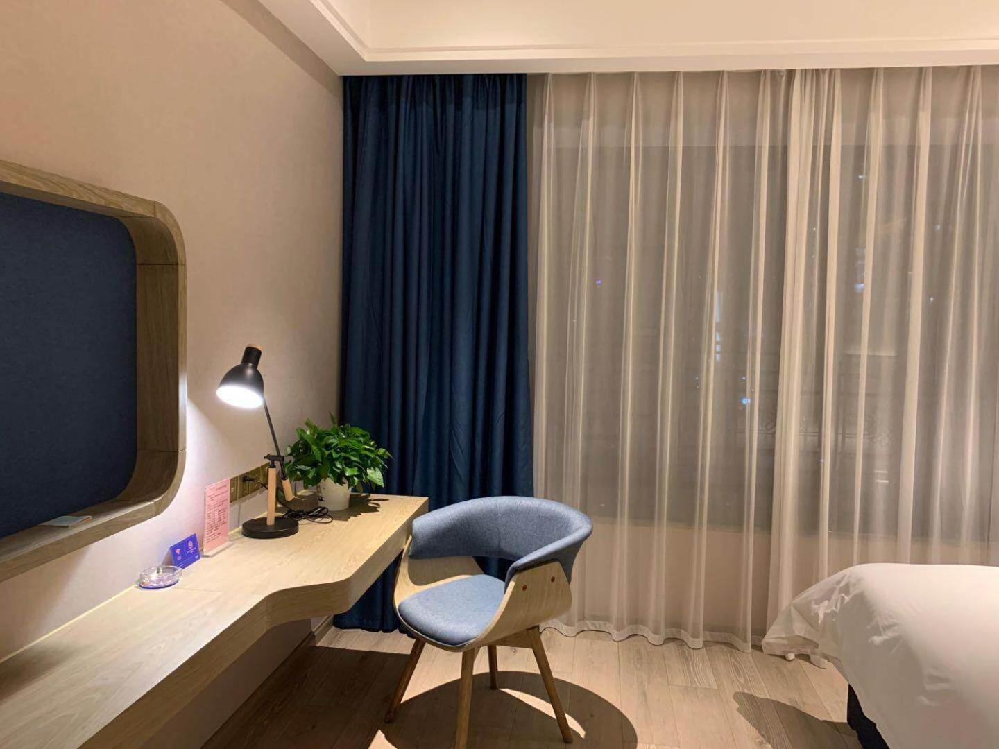 Premier Family Room with Double Bed
