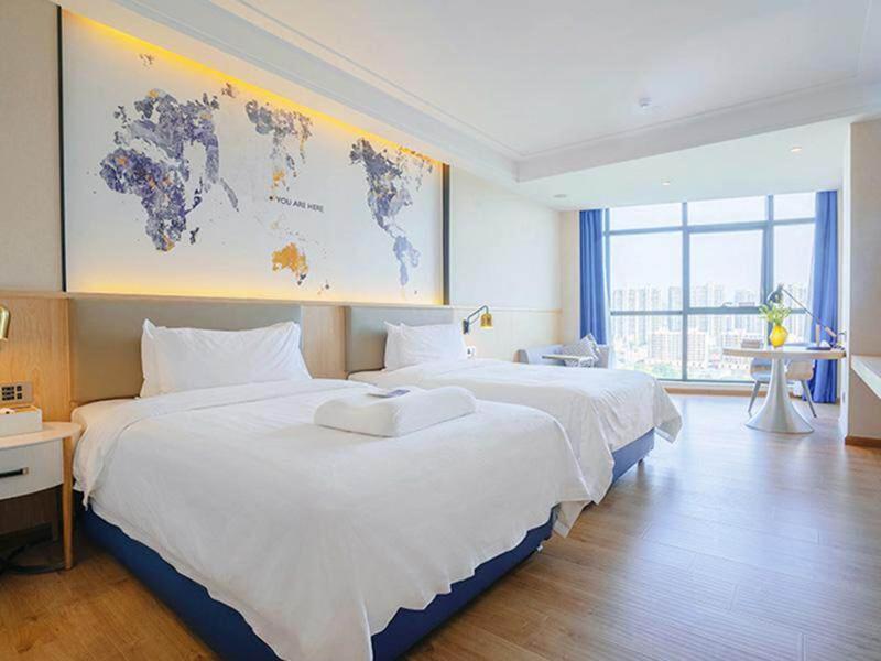 Superior Twin Room with View