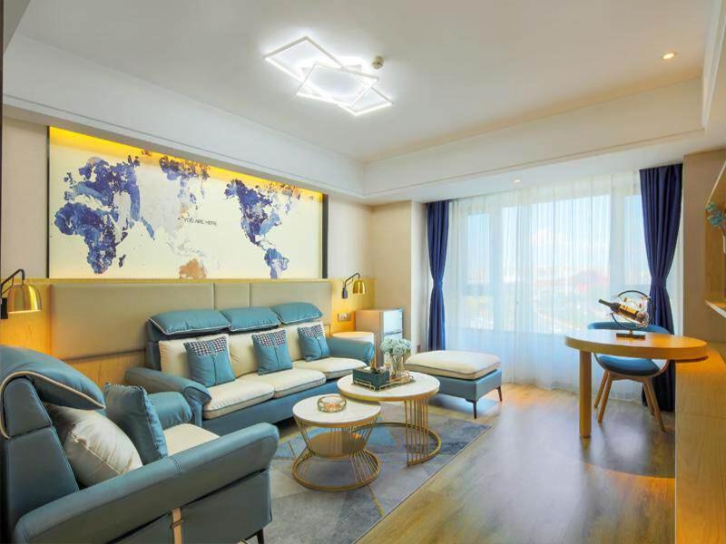 Honourable Suite With View photo 1