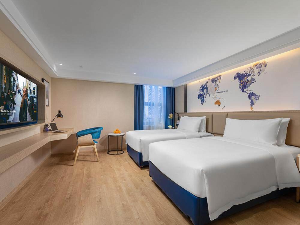 Light Twin Room