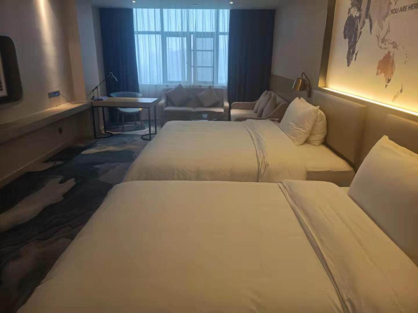 Enjoy Family room with Twin Bed photo 2