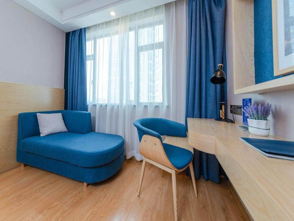 Honorable Double Room photo 2