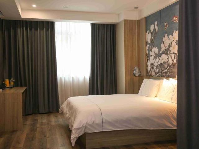 Zero Pressure - Elegant Suite photo 2