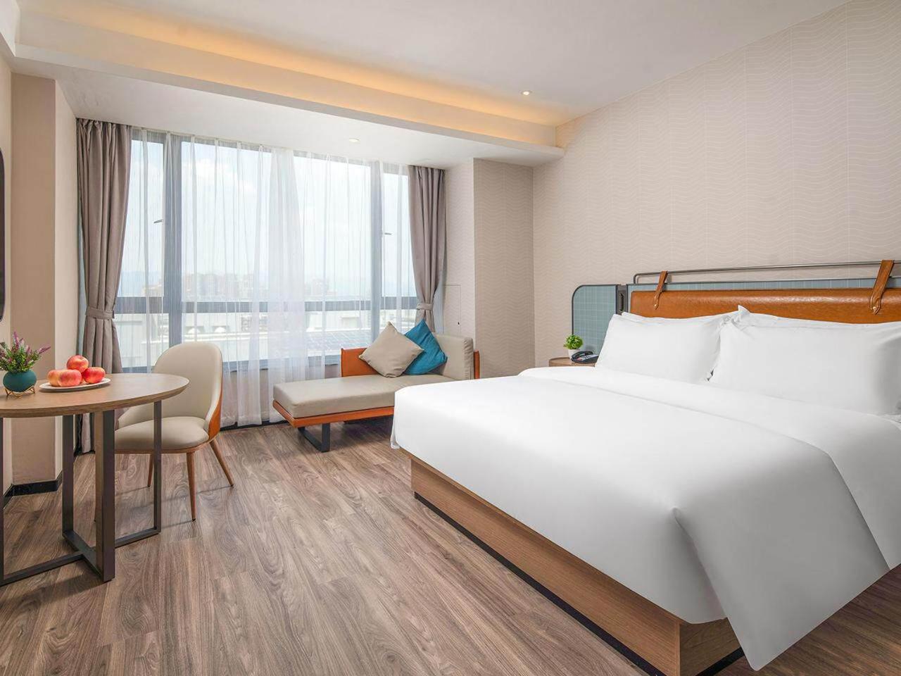 Premier Double Room with City View photo 3